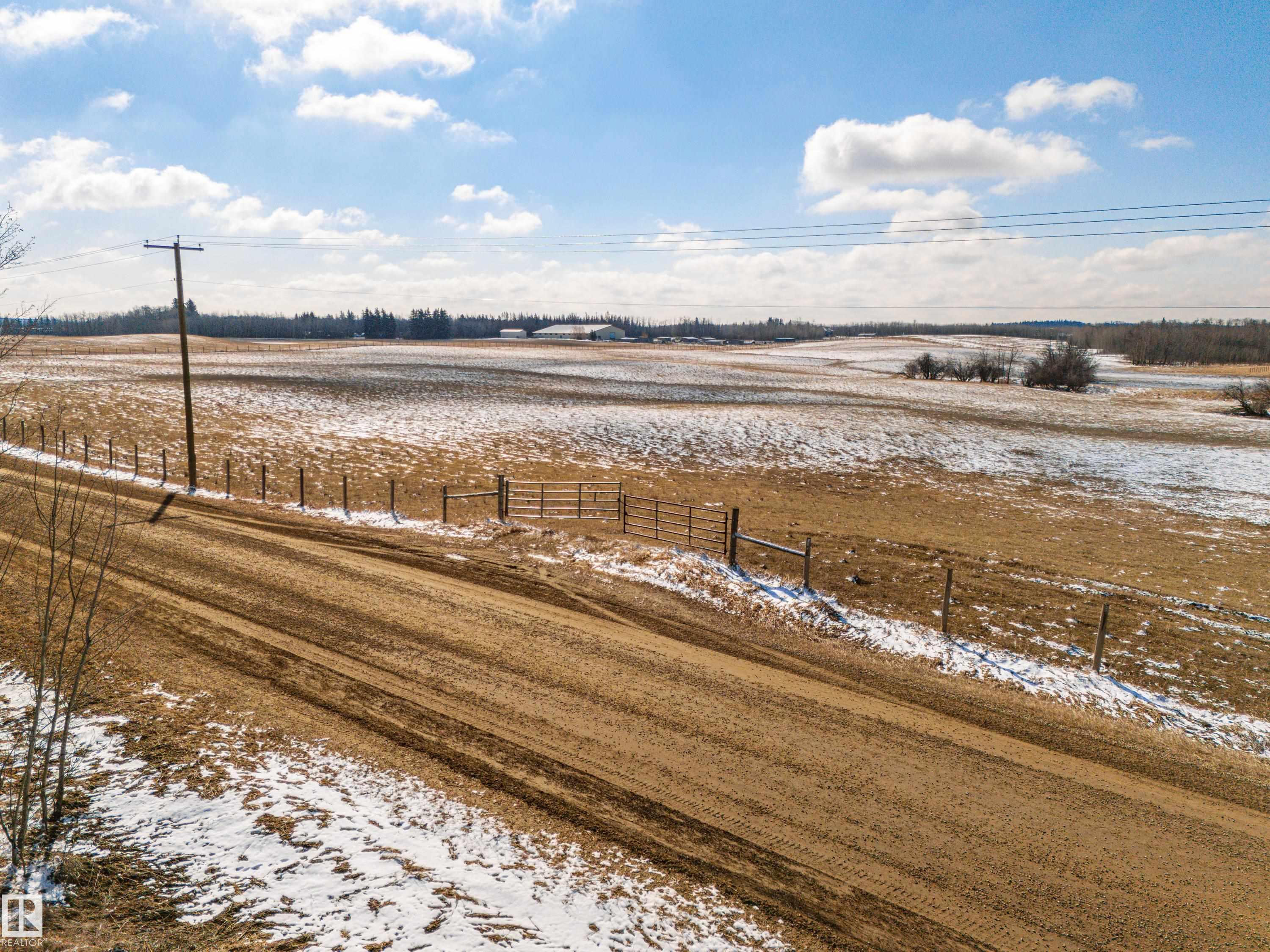 Photo 26 at TWP 502 Rrd 230-225, None, Rural Leduc County