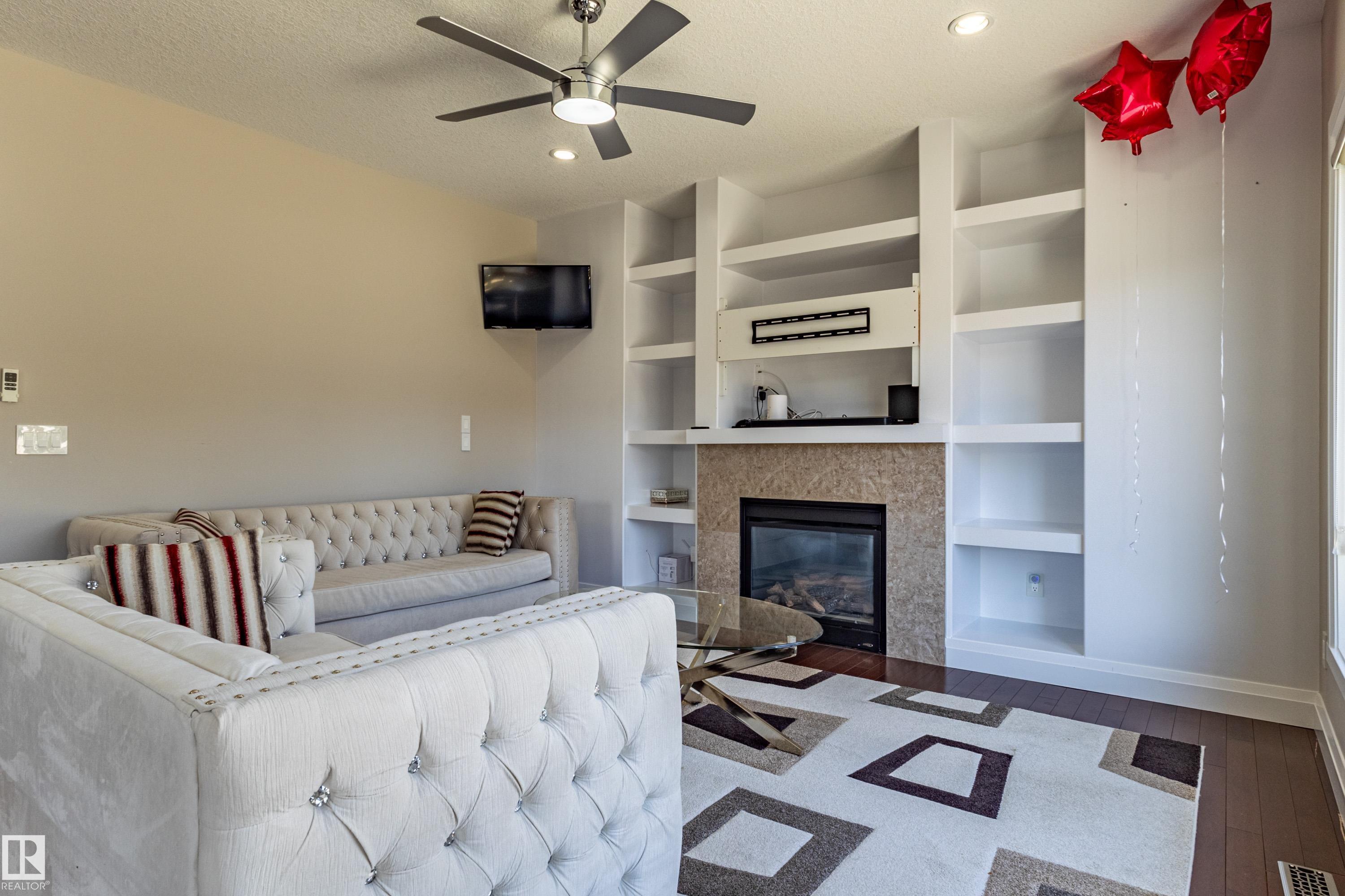 Photo 10 at 3611 14 Street NW, Tamarack, Edmonton