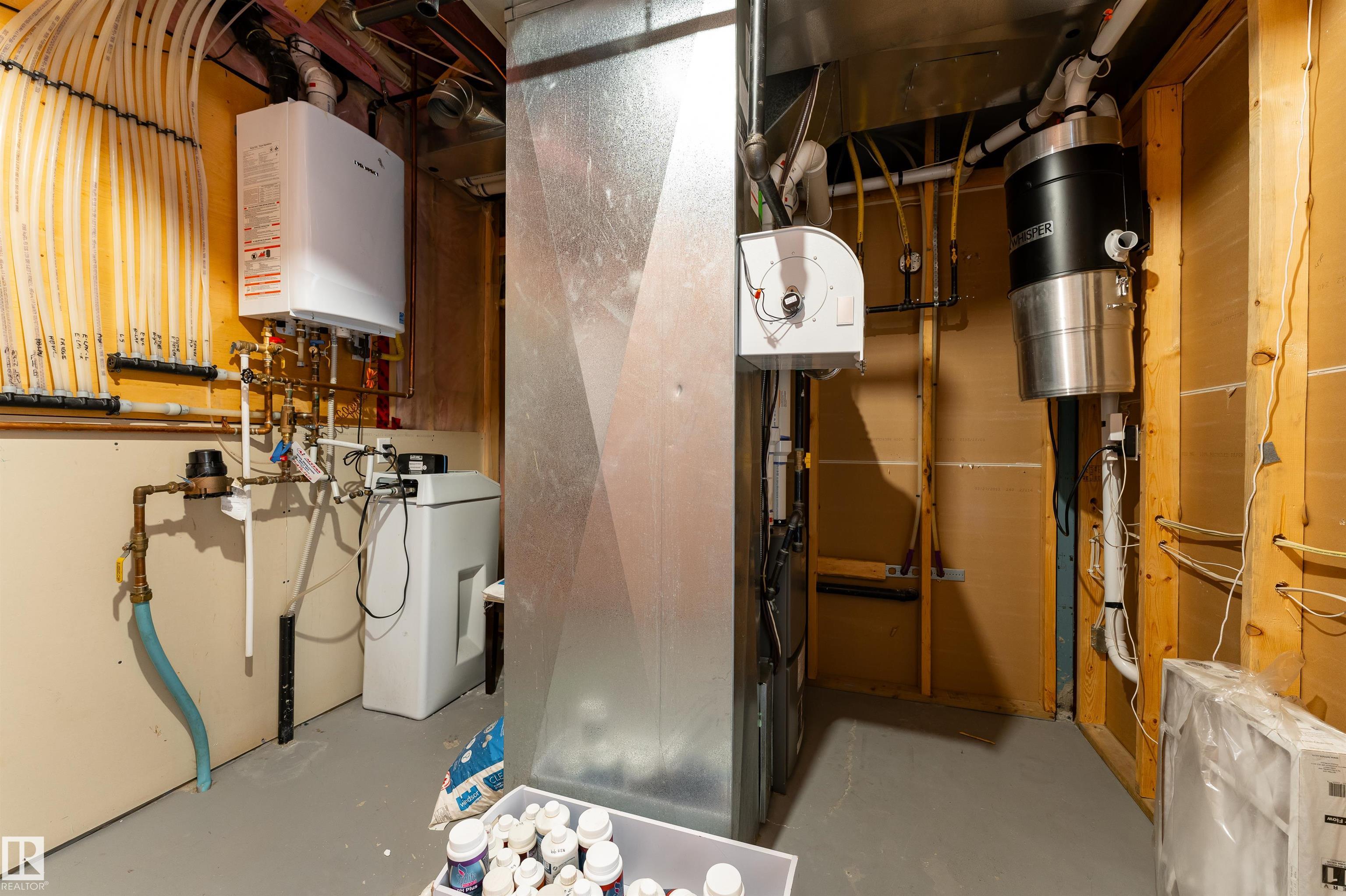 Photo 33 at 5414 Bonaventure Avenue NW, Griesbach, Edmonton