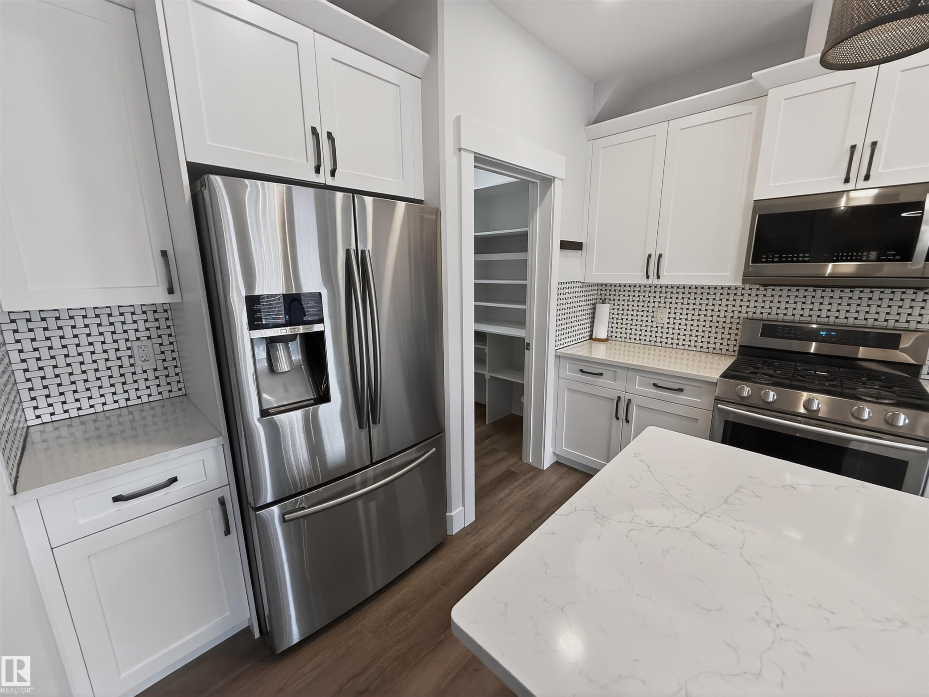 Photo 14 at 25 Taylor Court, Tonewood, Spruce Grove