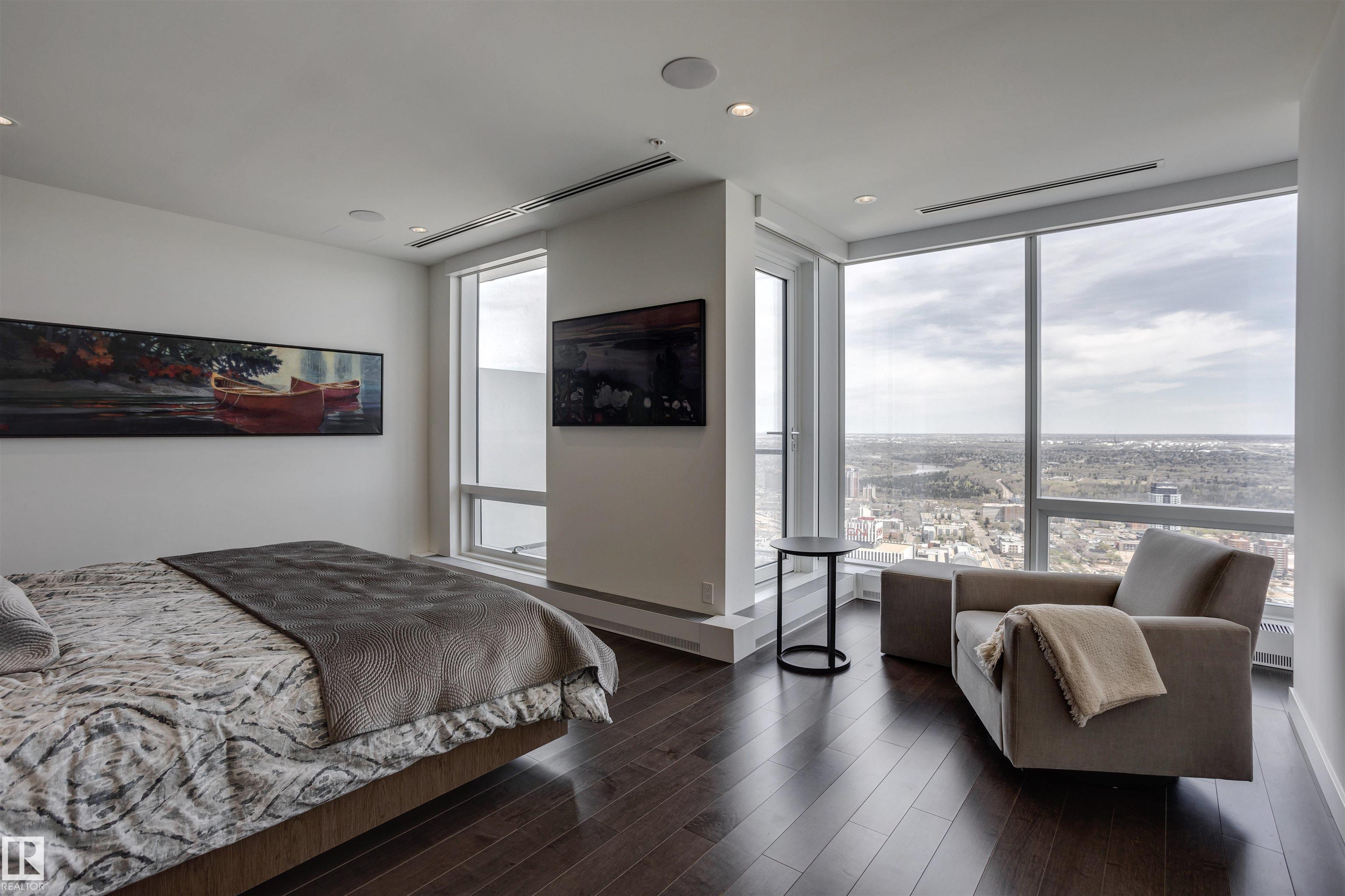 https://zimg.paragon.ice.com/ParagonImages/Property/PM/RAE/225396008/16/0/0/0b95a00424e792fd72b49ae4365e20be/1/77dd06be756759e57a0312a6c85a6065/225396008-64c26481-0ed8-41e4-876e-bb21a12fa9c2.JPG