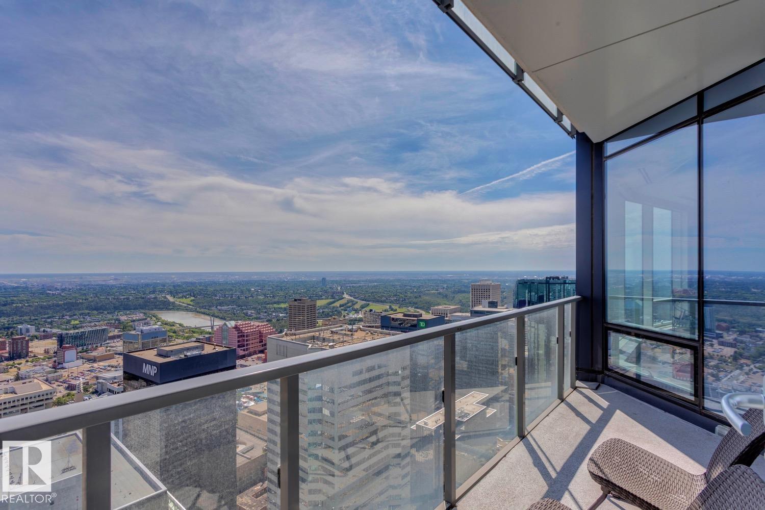 Picture for #4602 10360 102 ST NW