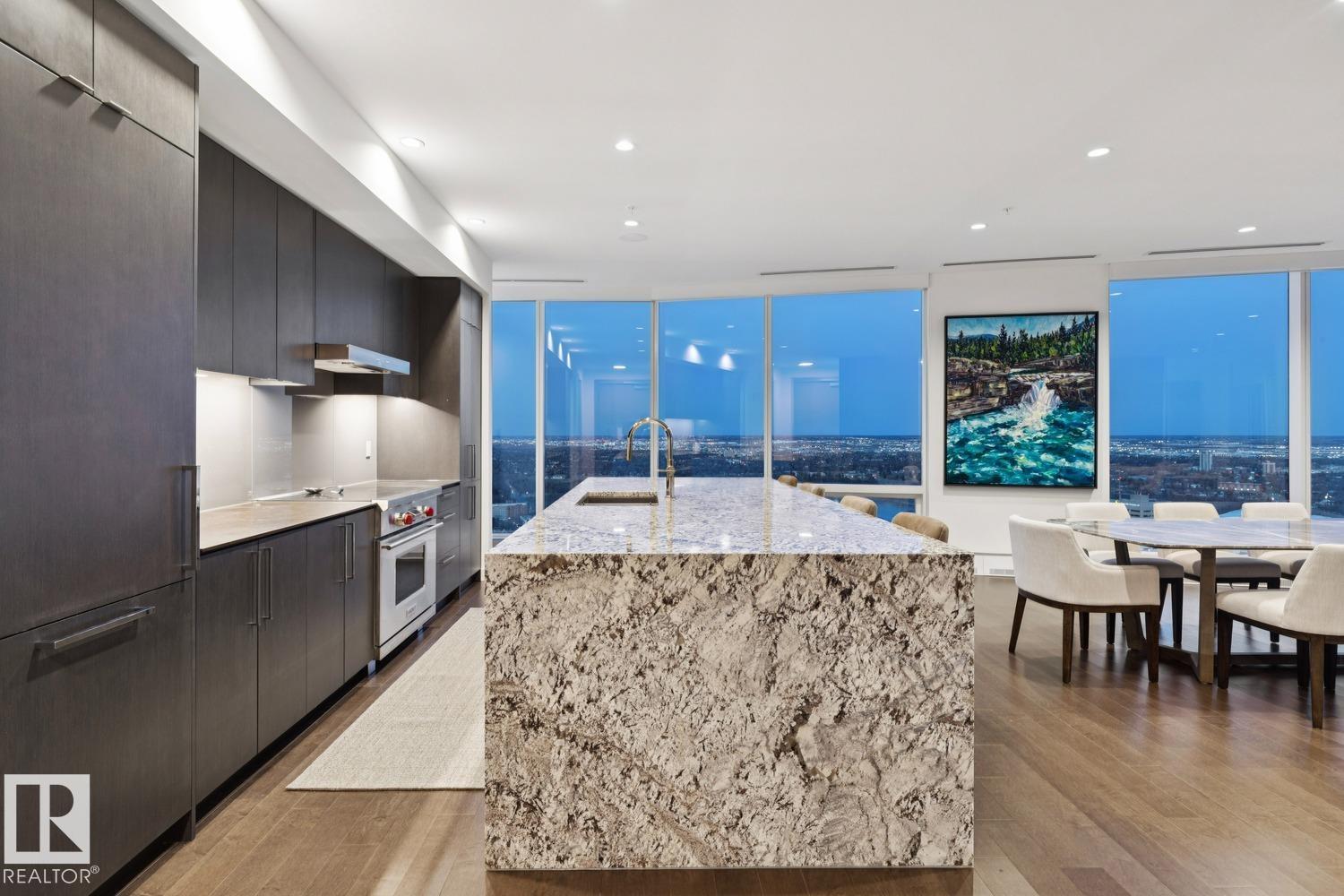 https://zimg.paragon.ice.com/ParagonImages/Property/PM/RAE/225396008/7/0/0/d133d18c5010e0f86d842e52a09294f4/1/77dd06be756759e57a0312a6c85a6065/225396008-9f102afc-16b6-41e6-a430-1384e14bfa2f.JPG