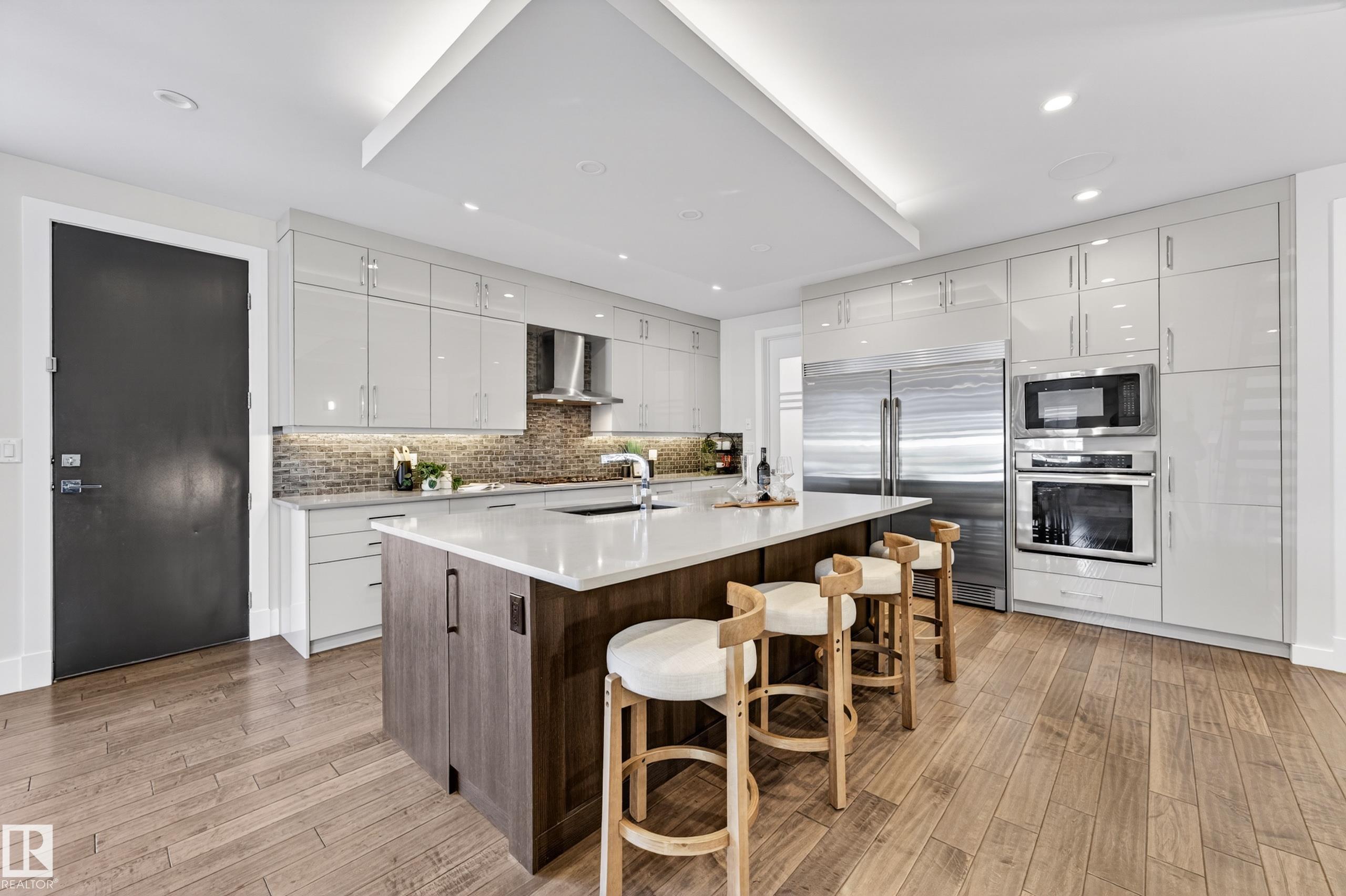 Photo 14 at 14132 97 Avenue NW, Crestwood, Edmonton