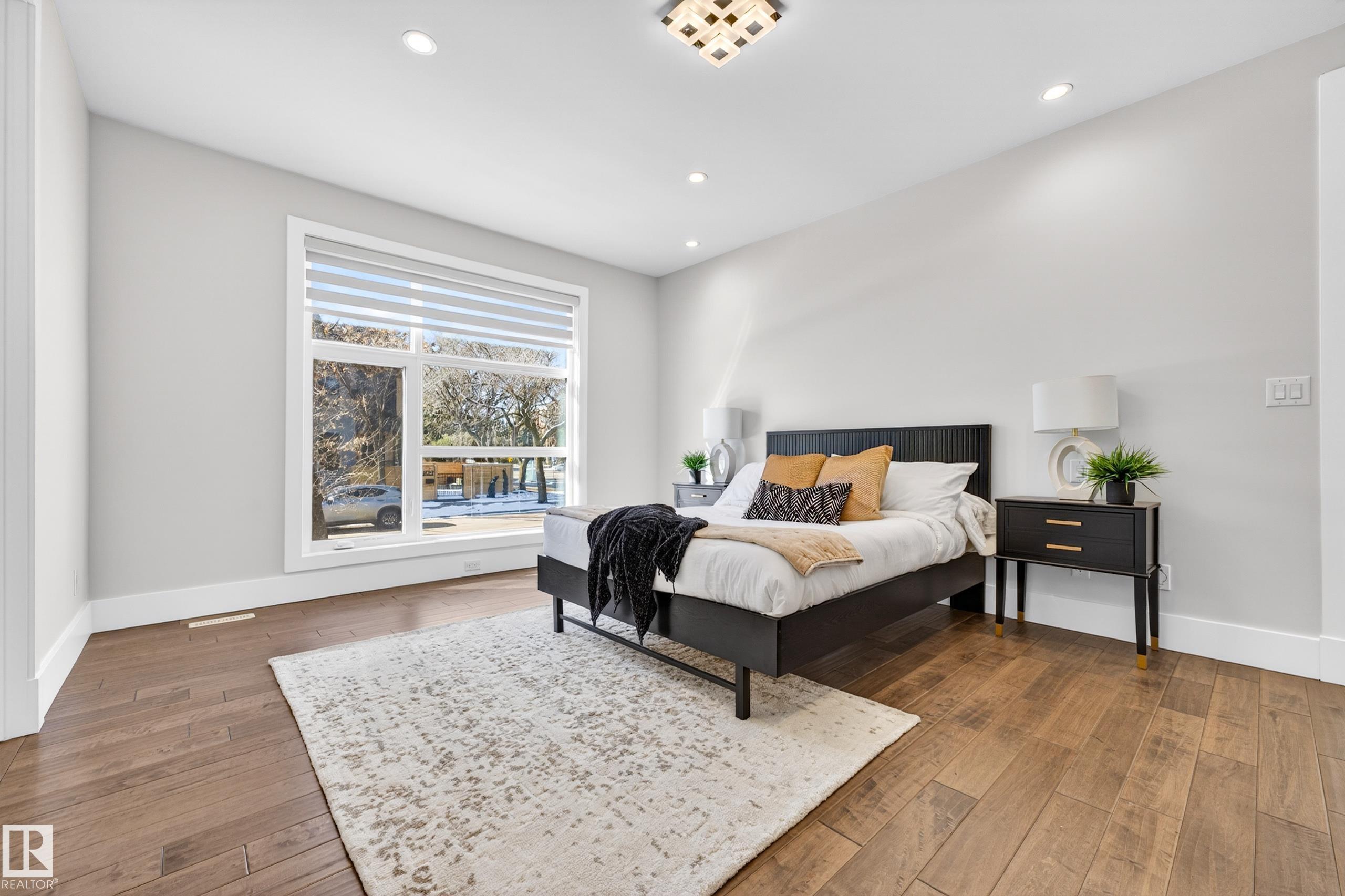 Photo 25 at 14132 97 Avenue NW, Crestwood, Edmonton