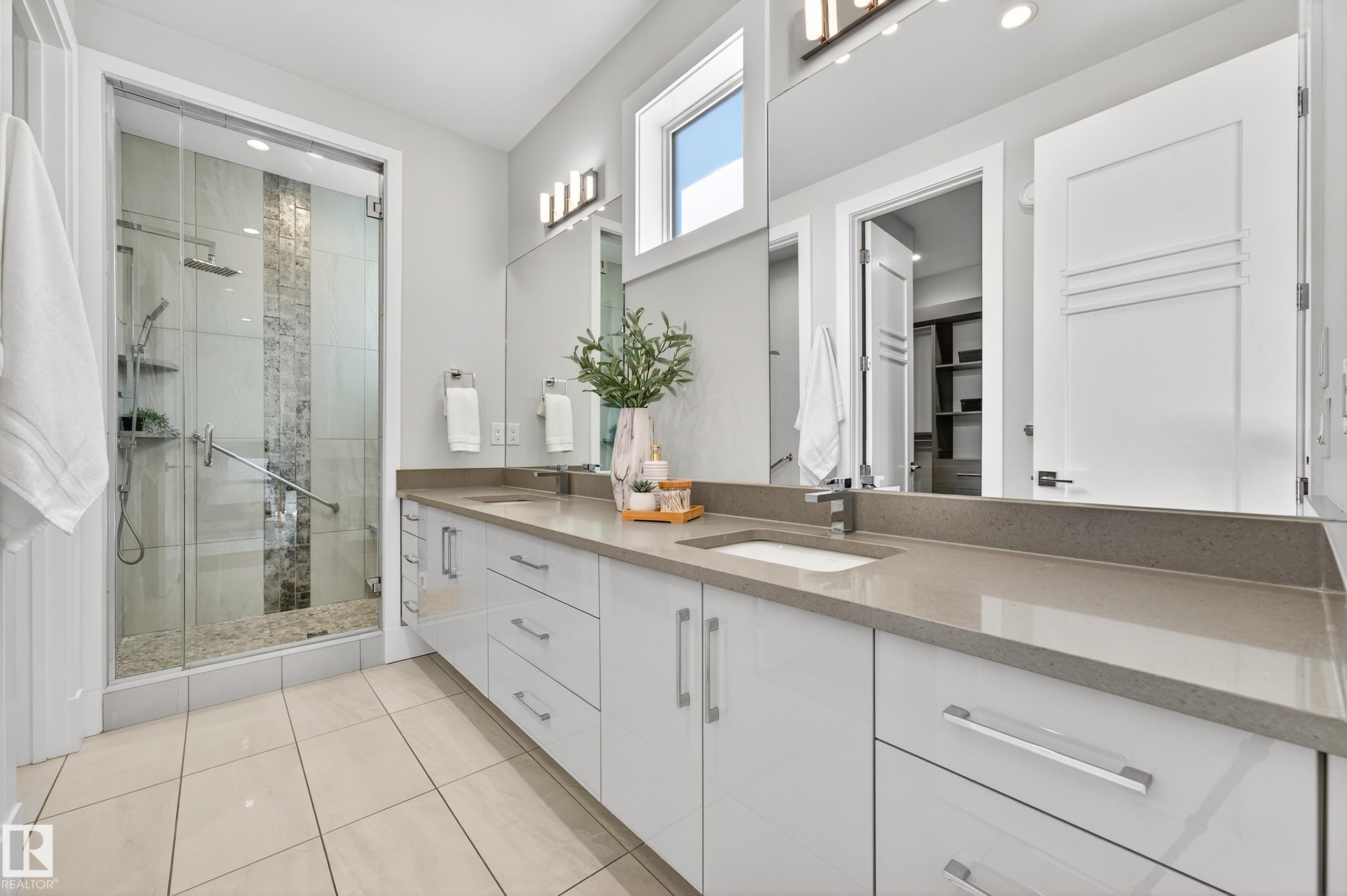 Photo 27 at 14132 97 Avenue NW, Crestwood, Edmonton