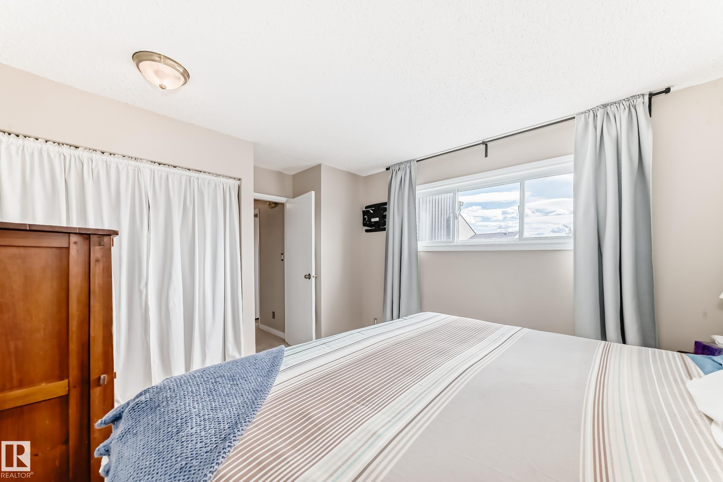 Photo 20 at 8113 27 Avenue NW, Meyonohk, Edmonton