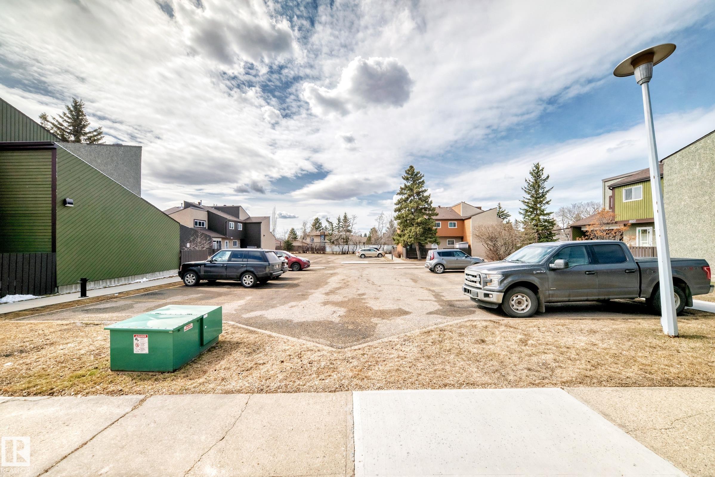 Photo 33 at 8113 27 Avenue NW, Meyonohk, Edmonton