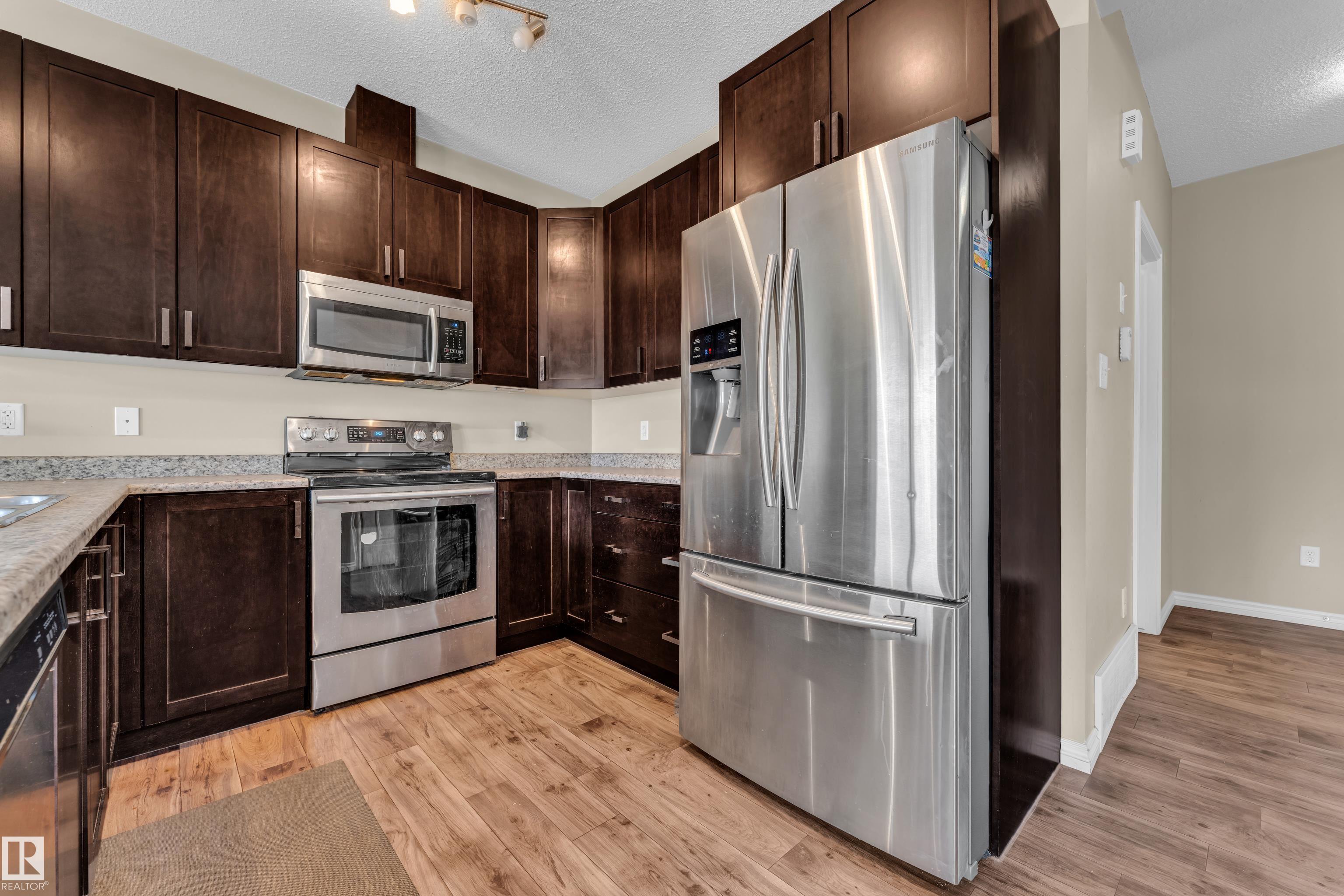 Photo 12 at 2526 19a Avenue NW, Laurel, Edmonton