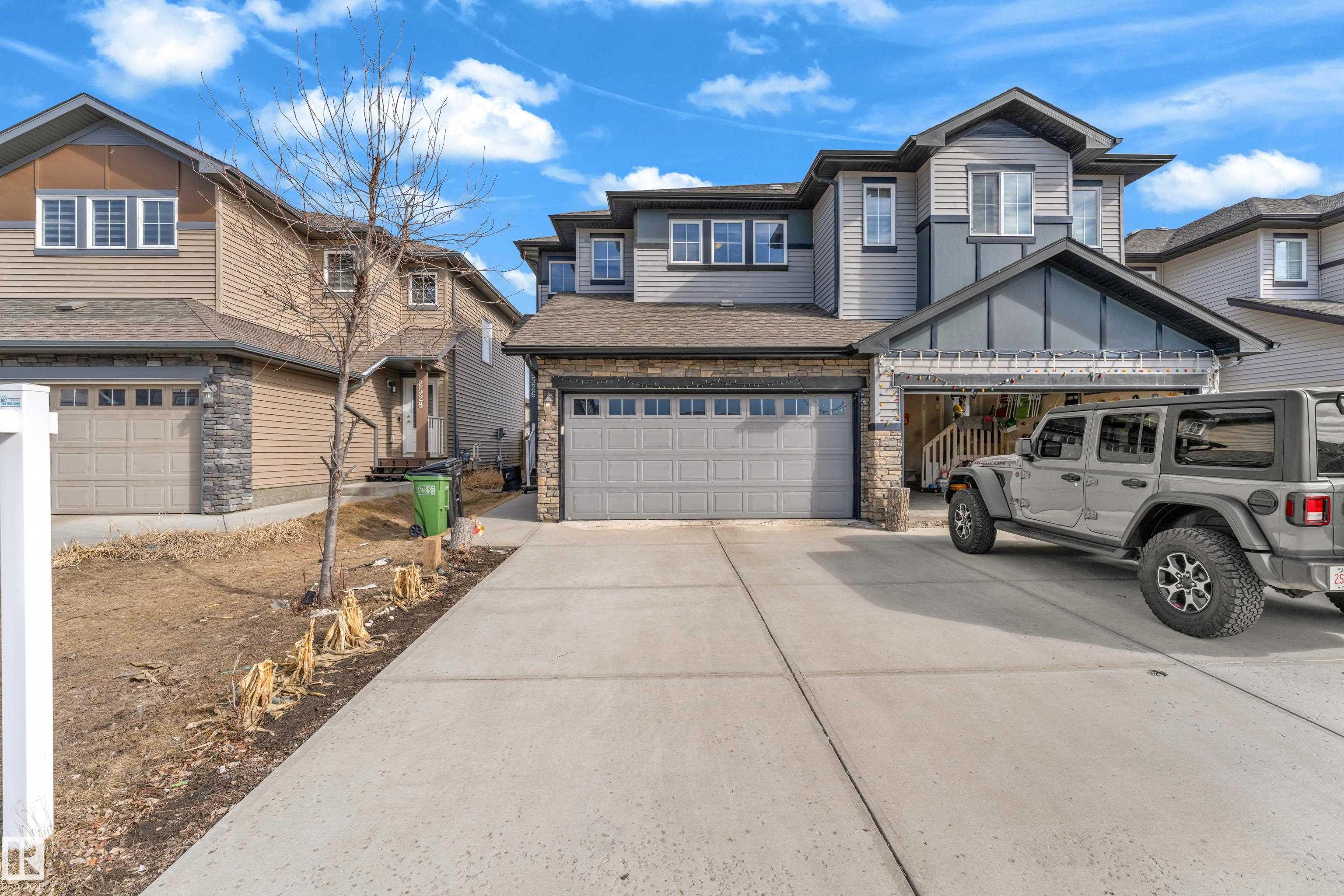 2526 19a Avenue NW, Laurel, Edmonton