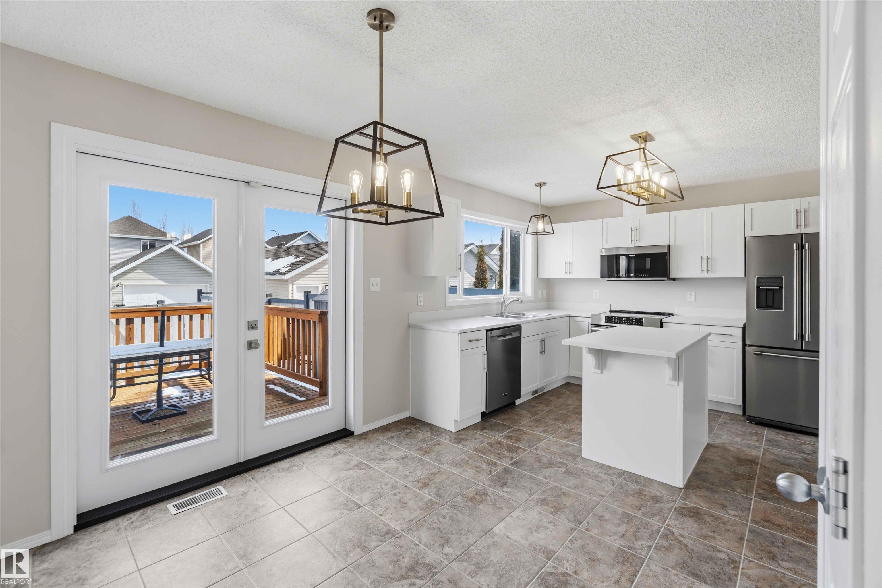 2003 71 Street SW, Summerside, Edmonton