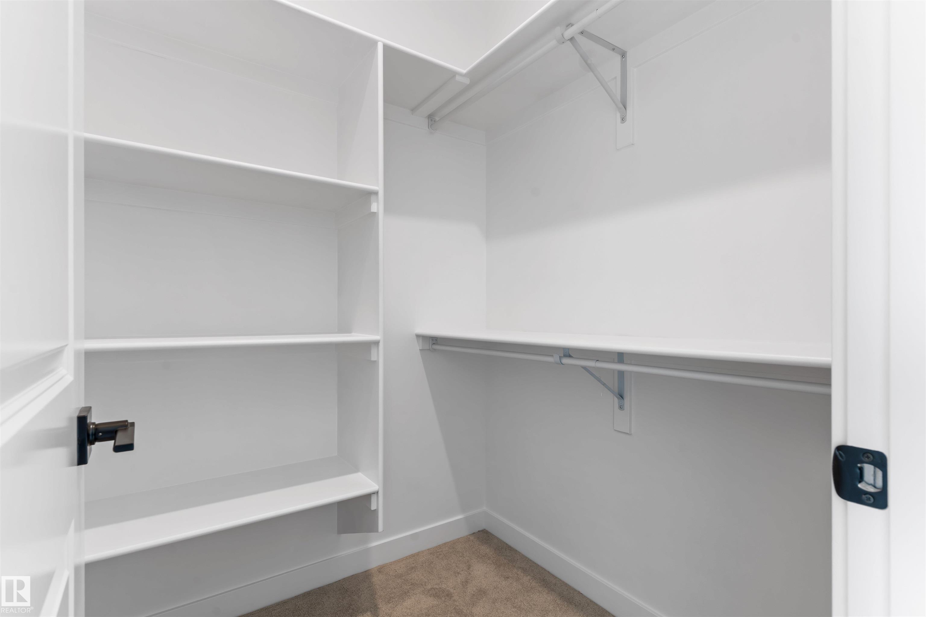 Photo 31 at 9 Axelwood Crescent, Jesperdale, Spruce Grove