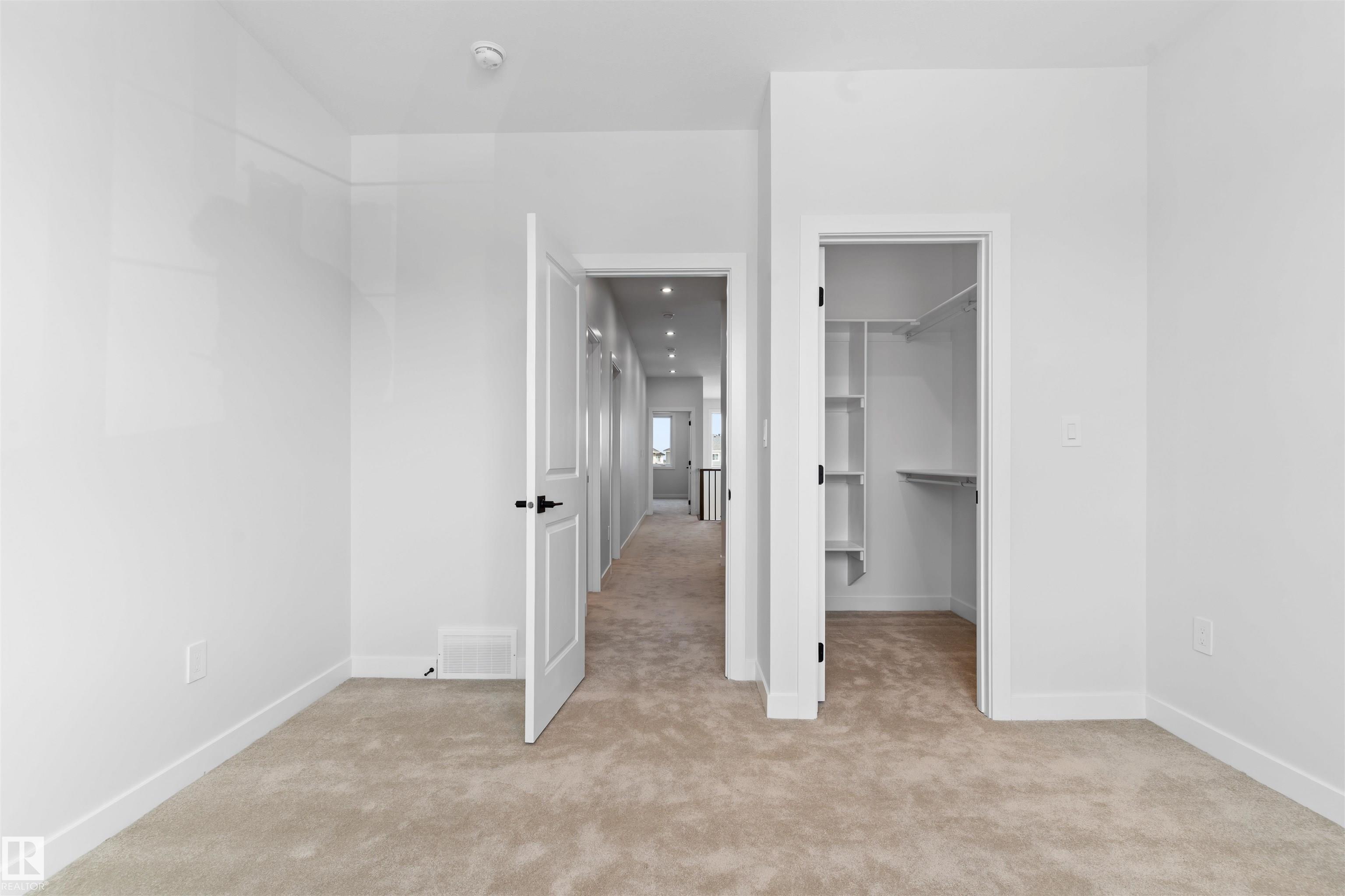 Photo 33 at 9 Axelwood Crescent, Jesperdale, Spruce Grove