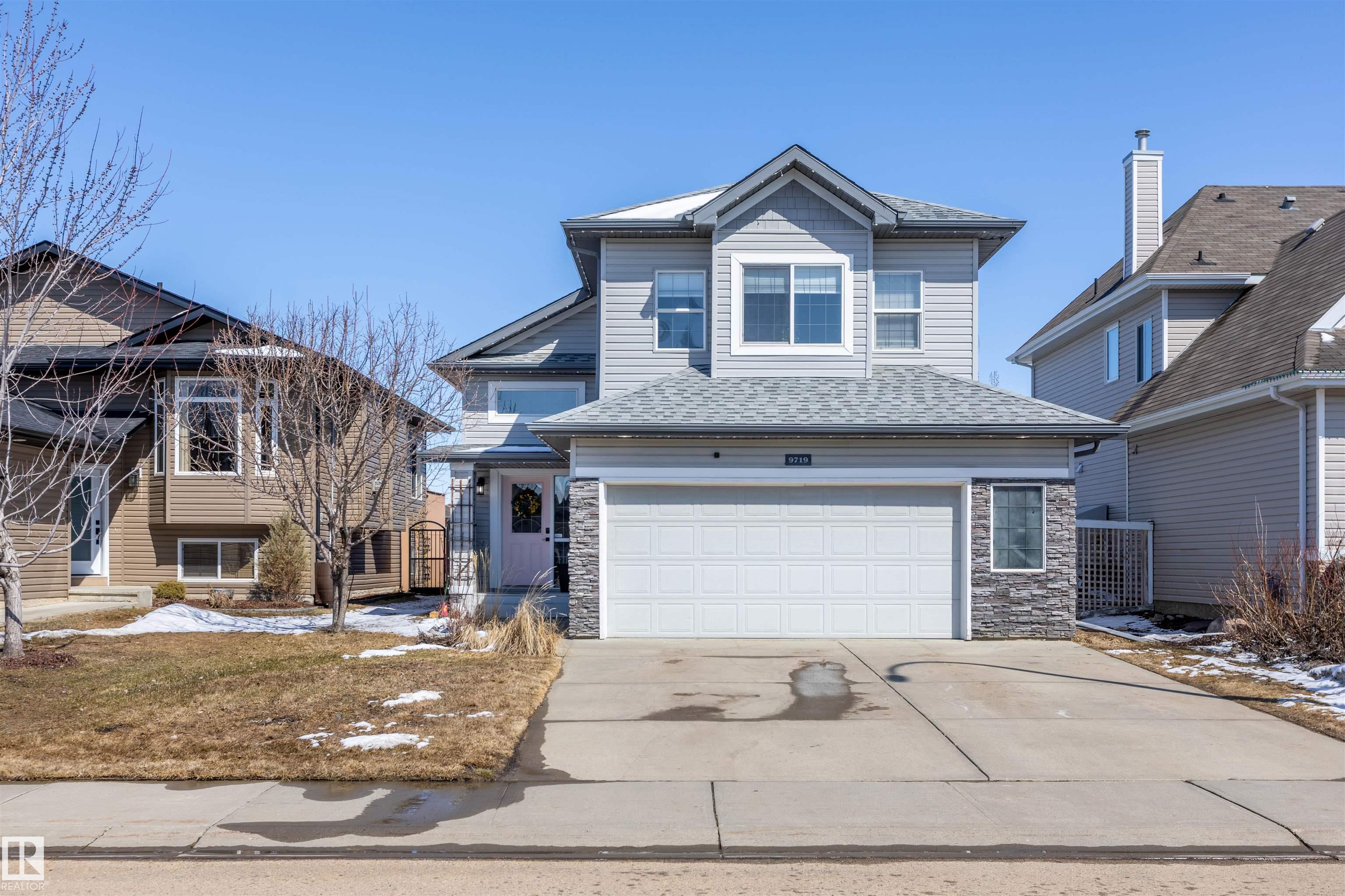 9719 87 Street, Morinville
