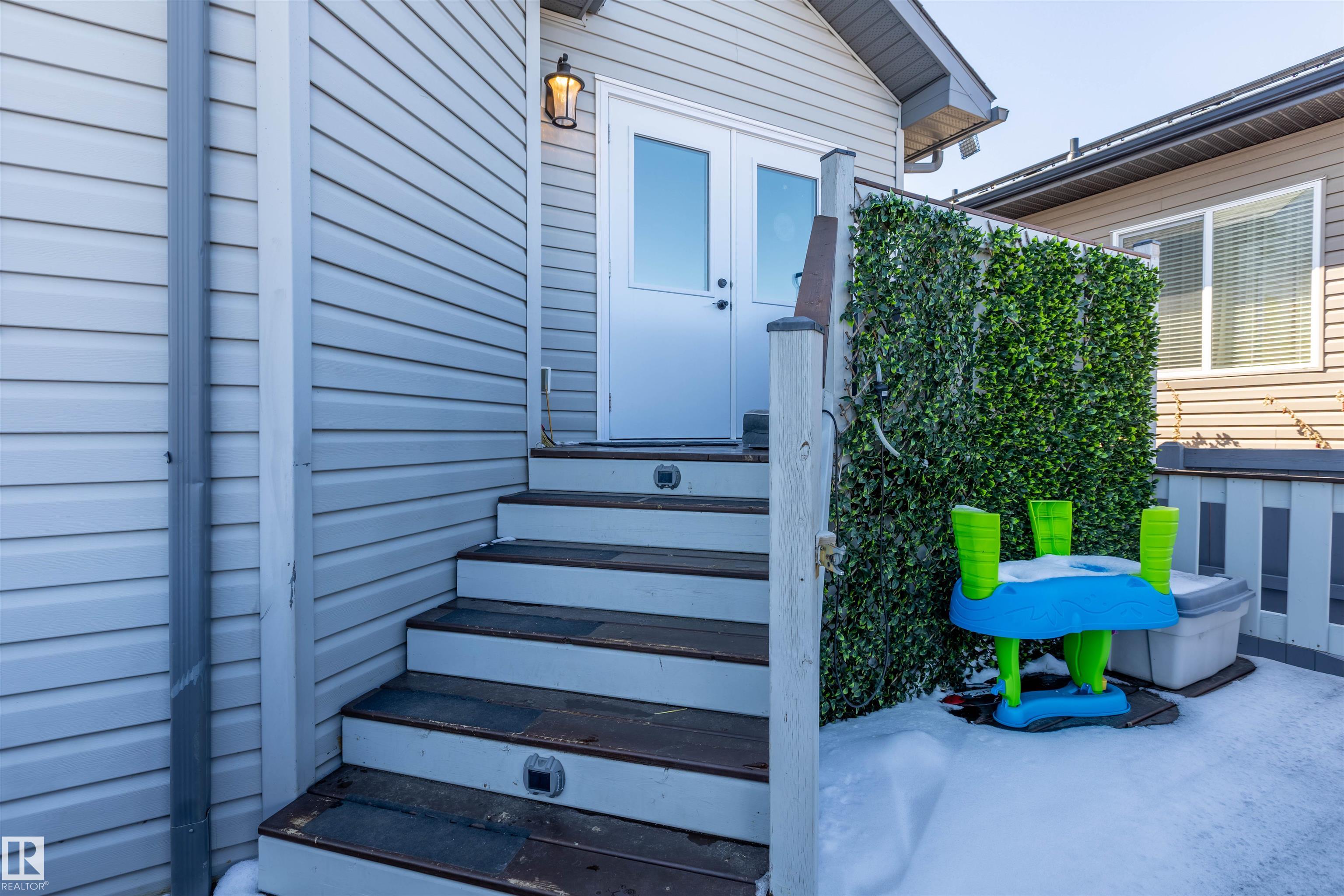 Photo 13 at 9719 87 Street, Morinville