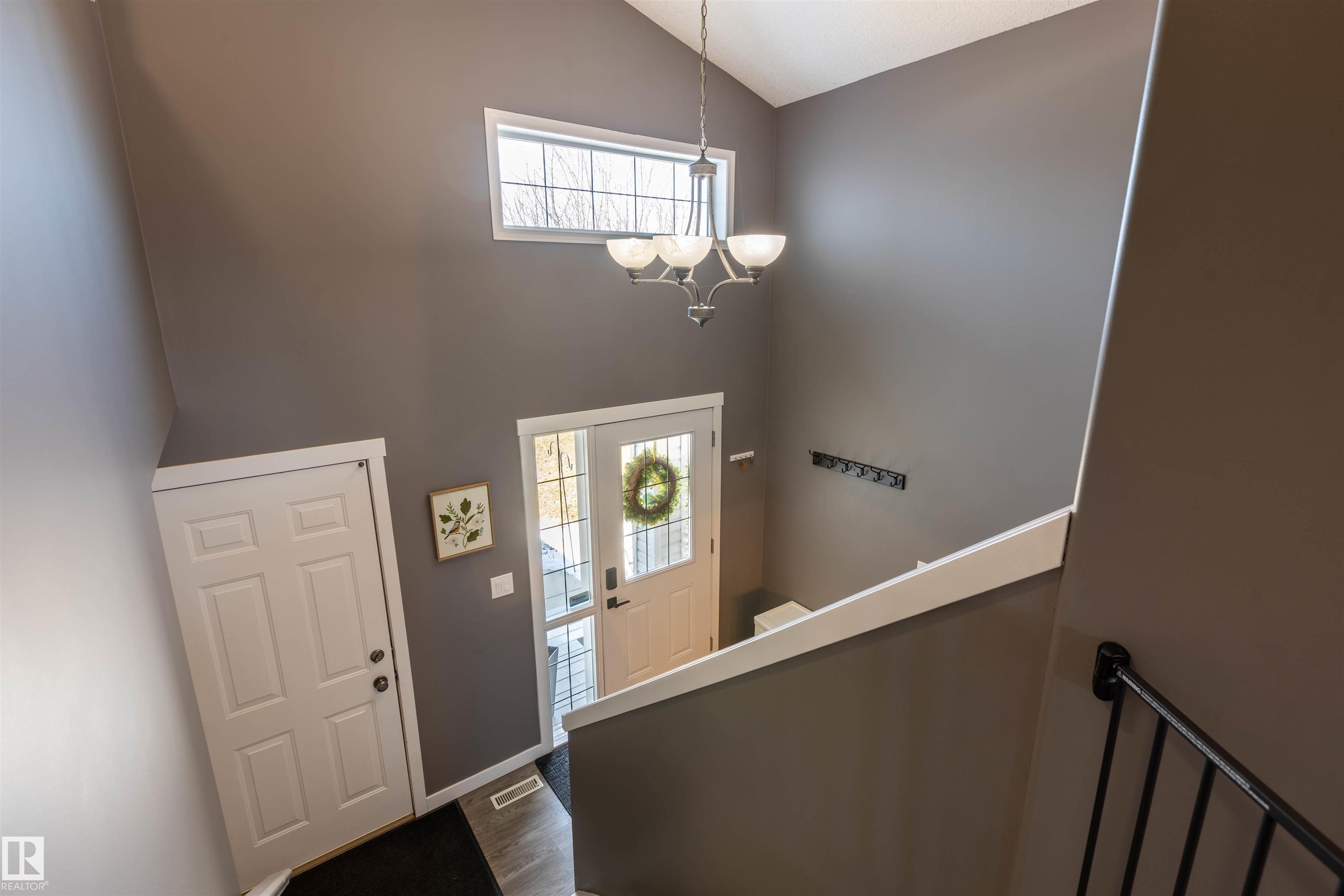 9719 87 Street, Morinville