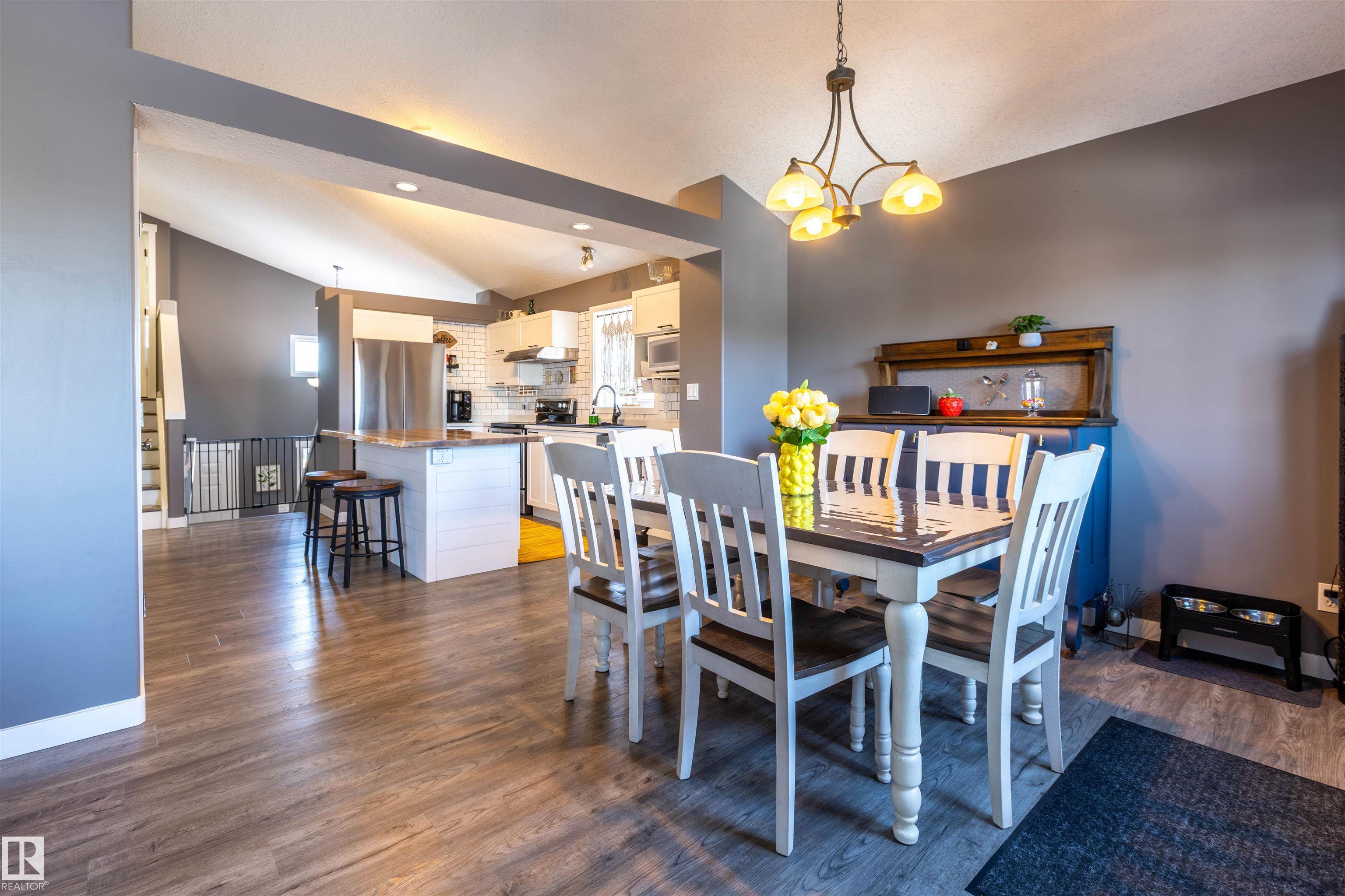 Photo 10 at 9719 87 Street, Morinville