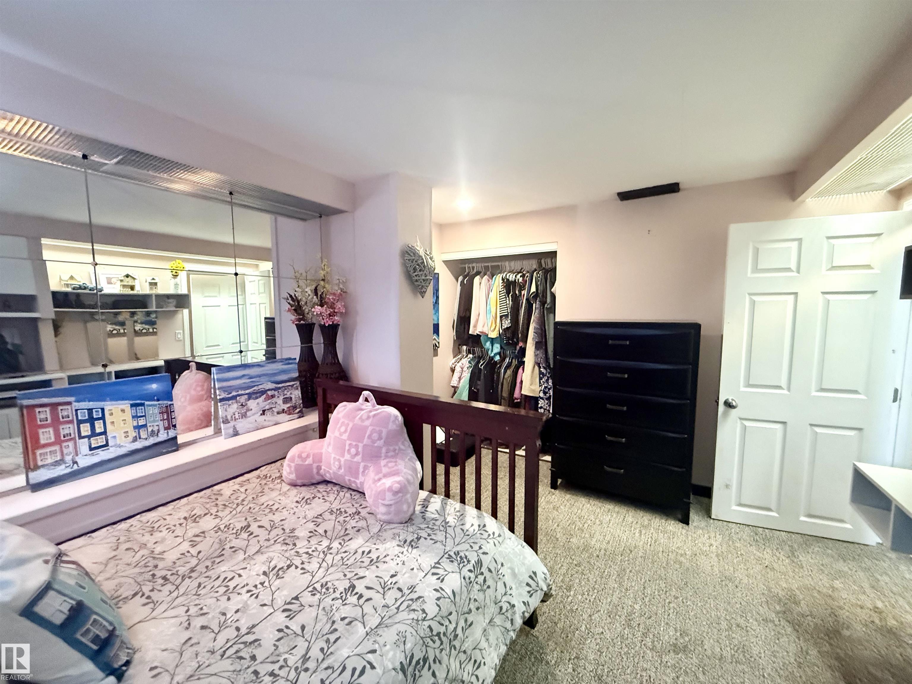 Photo 24 at 3520 17b Avenue NW, Daly Grove, Edmonton