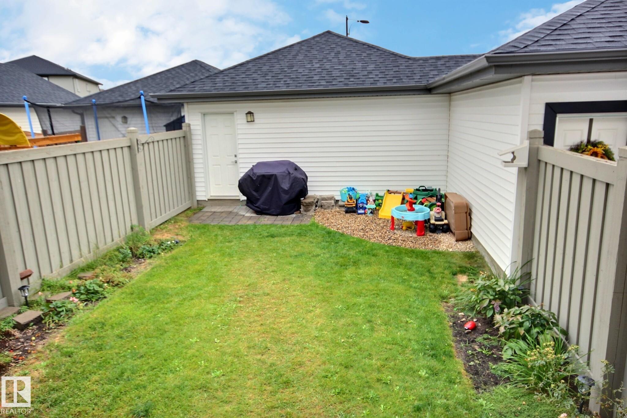 Photo 24 at 565 Chappelle Drive SW, Chappelle Area, Edmonton