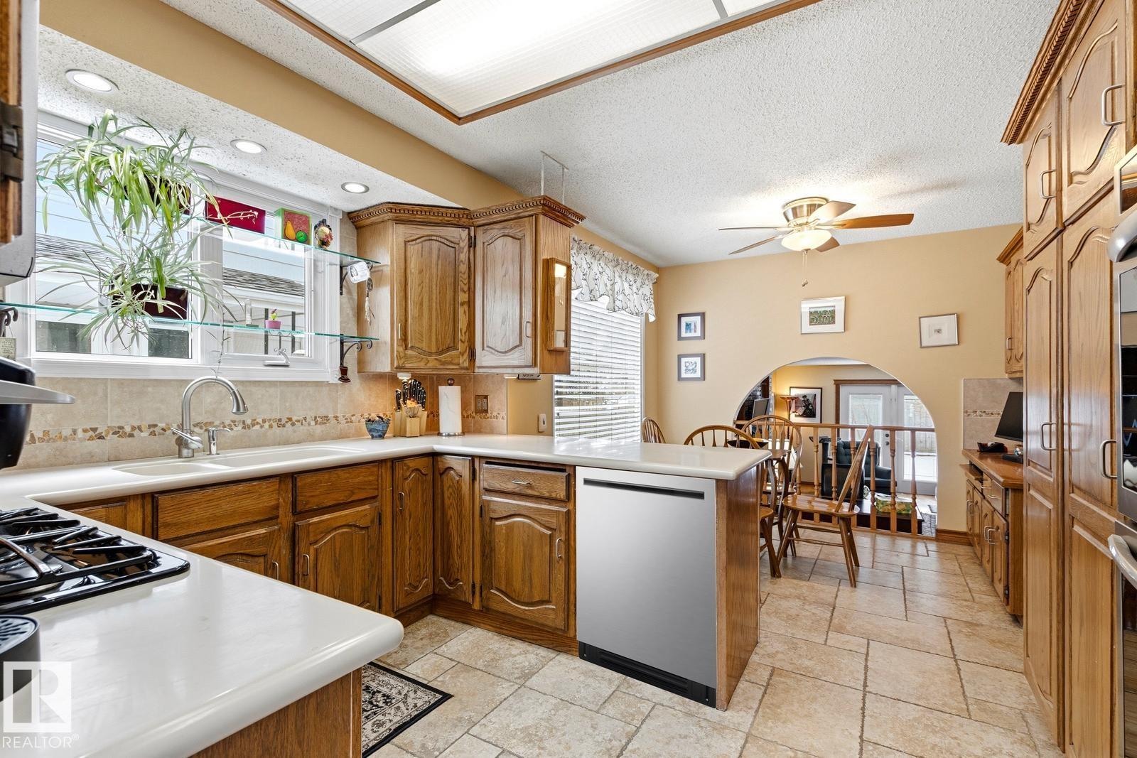 Photo 16 at 11707 29 Avenue NW, Blue Quill, Edmonton