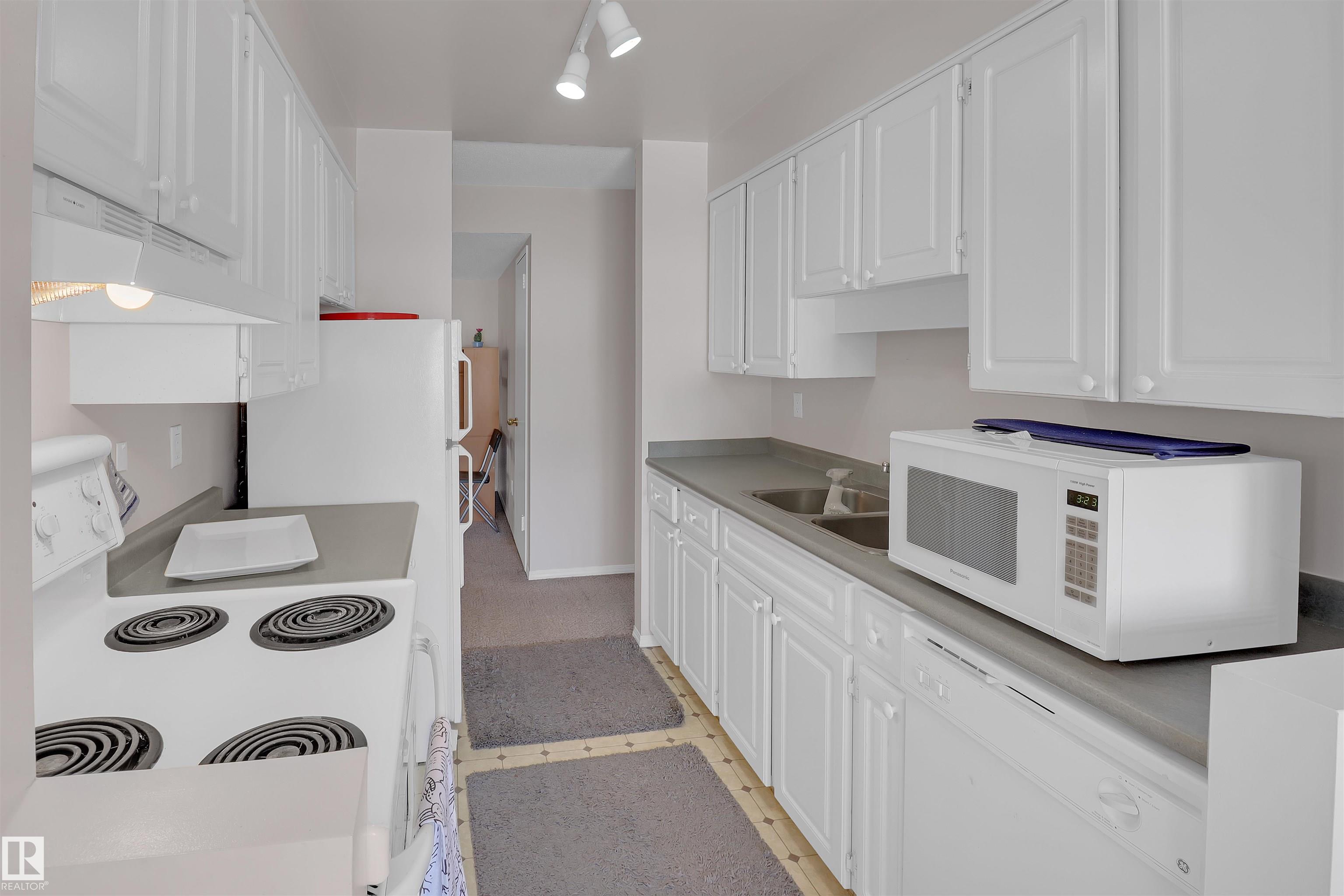 Photo 14 at 201 - 11445 41 Avenue NW, Royal Gardens, Edmonton