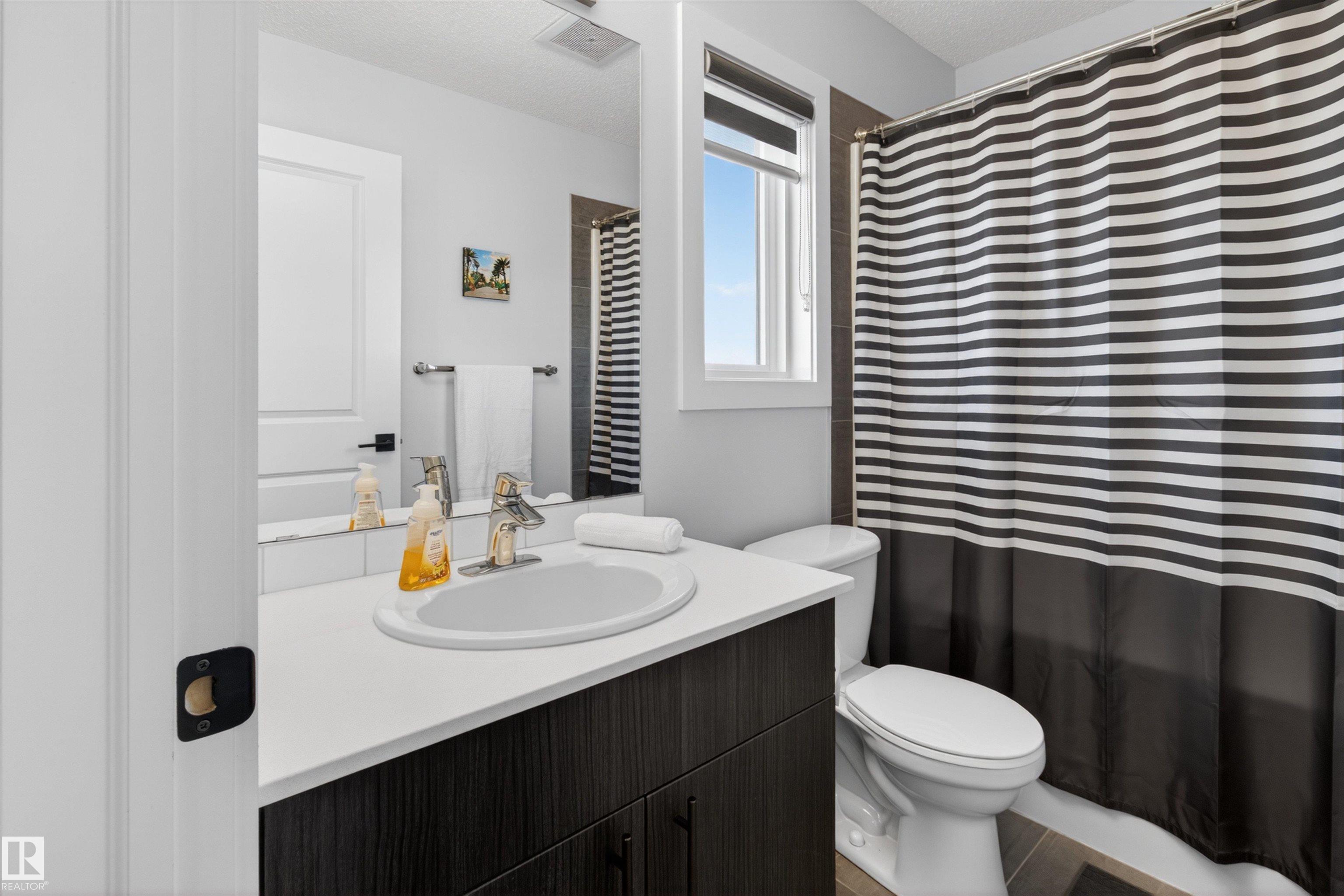 Photo 21 at 19722 26a Avenue NW, The Uplands, Edmonton