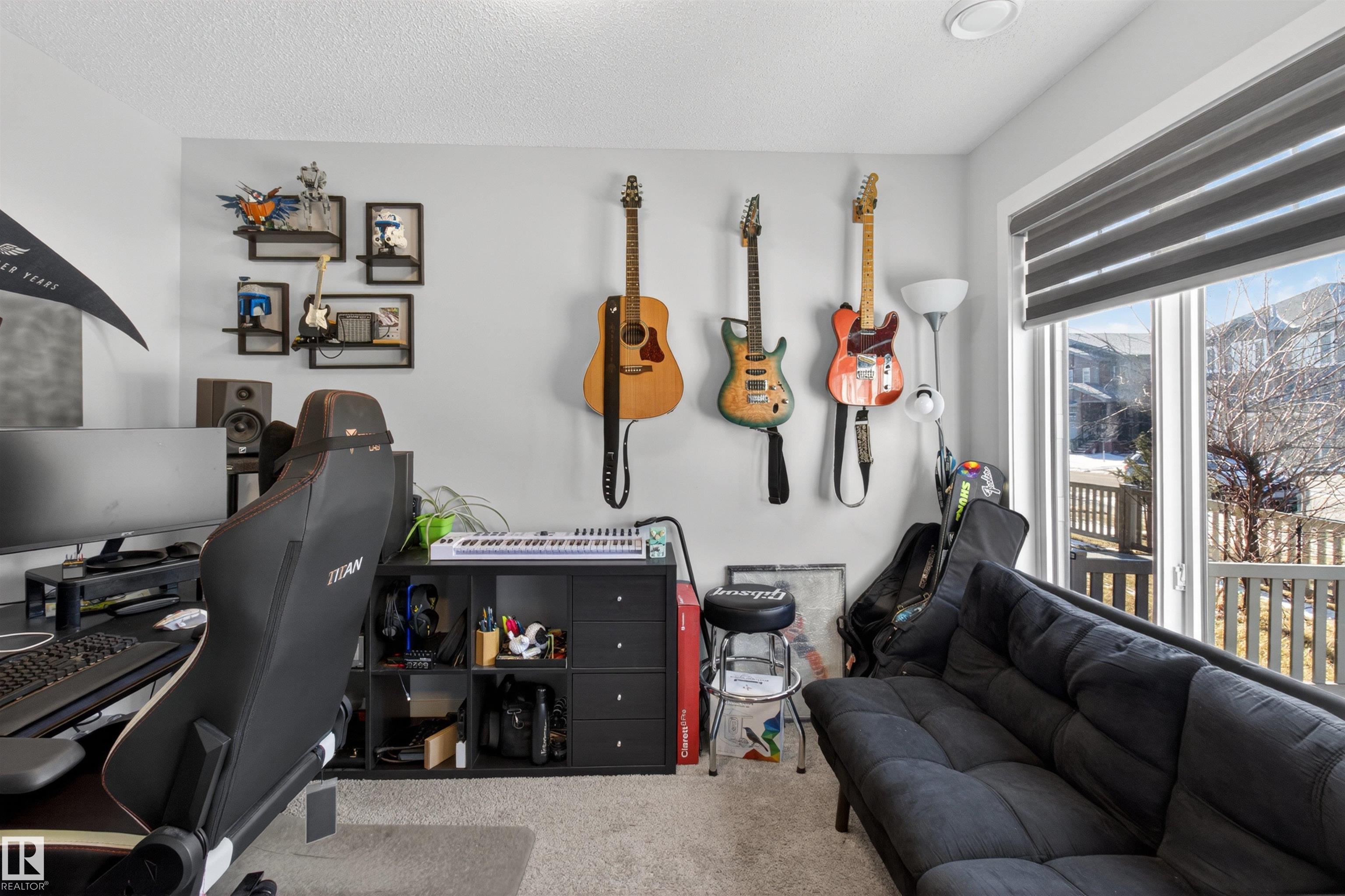 19722 26a Avenue NW, The Uplands, Edmonton