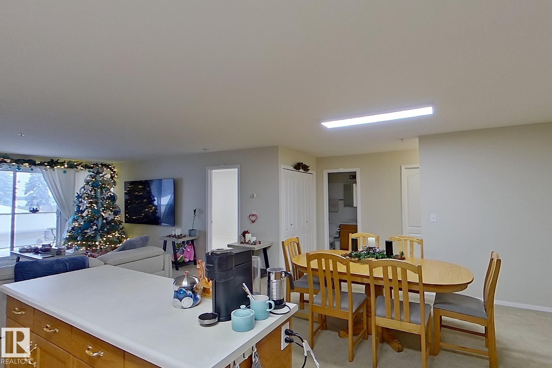 Photo 11 at 208 - 10421 42 Avenue NW, Rideau Park, Edmonton