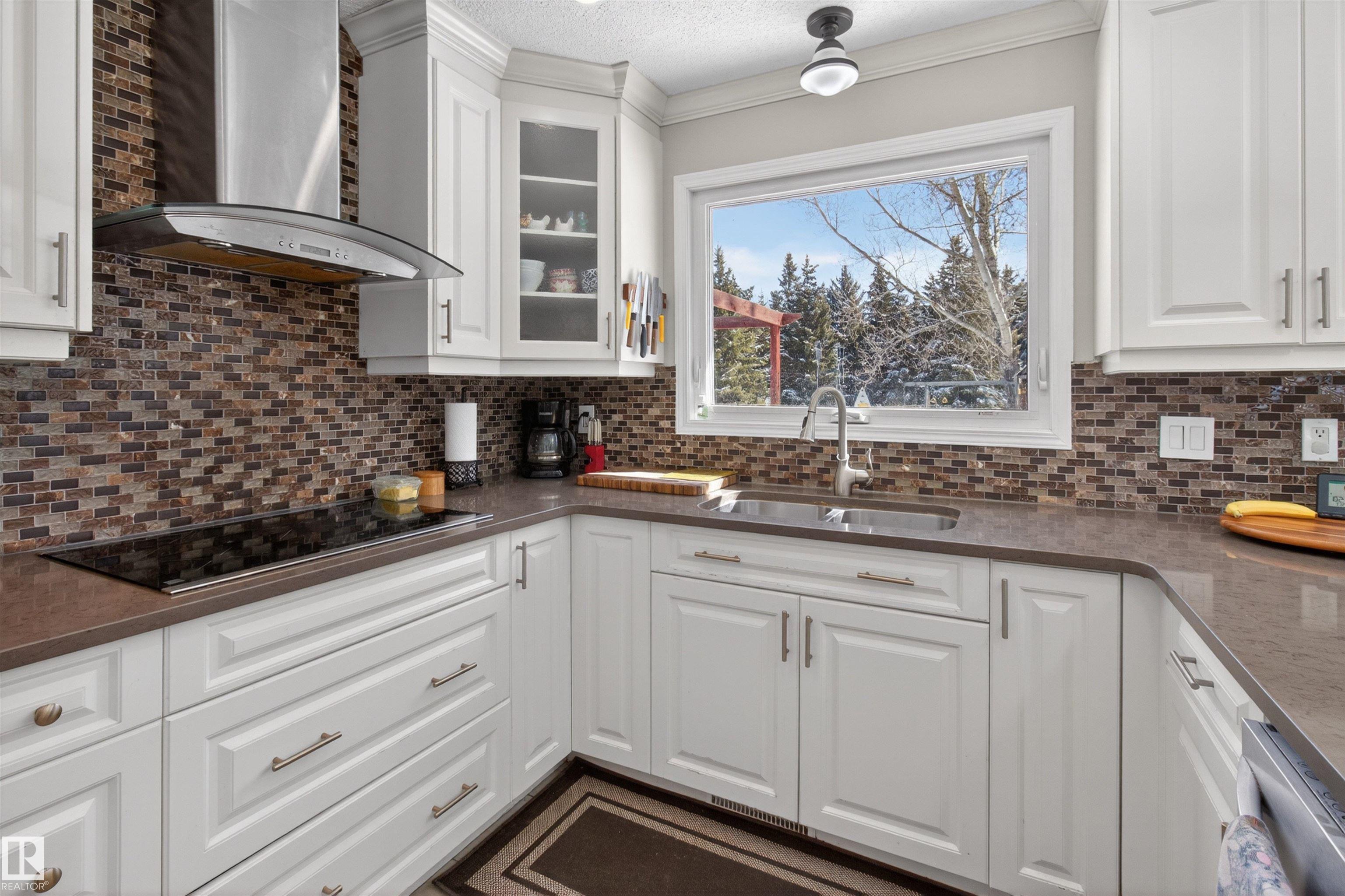 Photo 22 at 98 - 52552 Rge Road 224, Sun Hill Estates, Rural Strathcona County