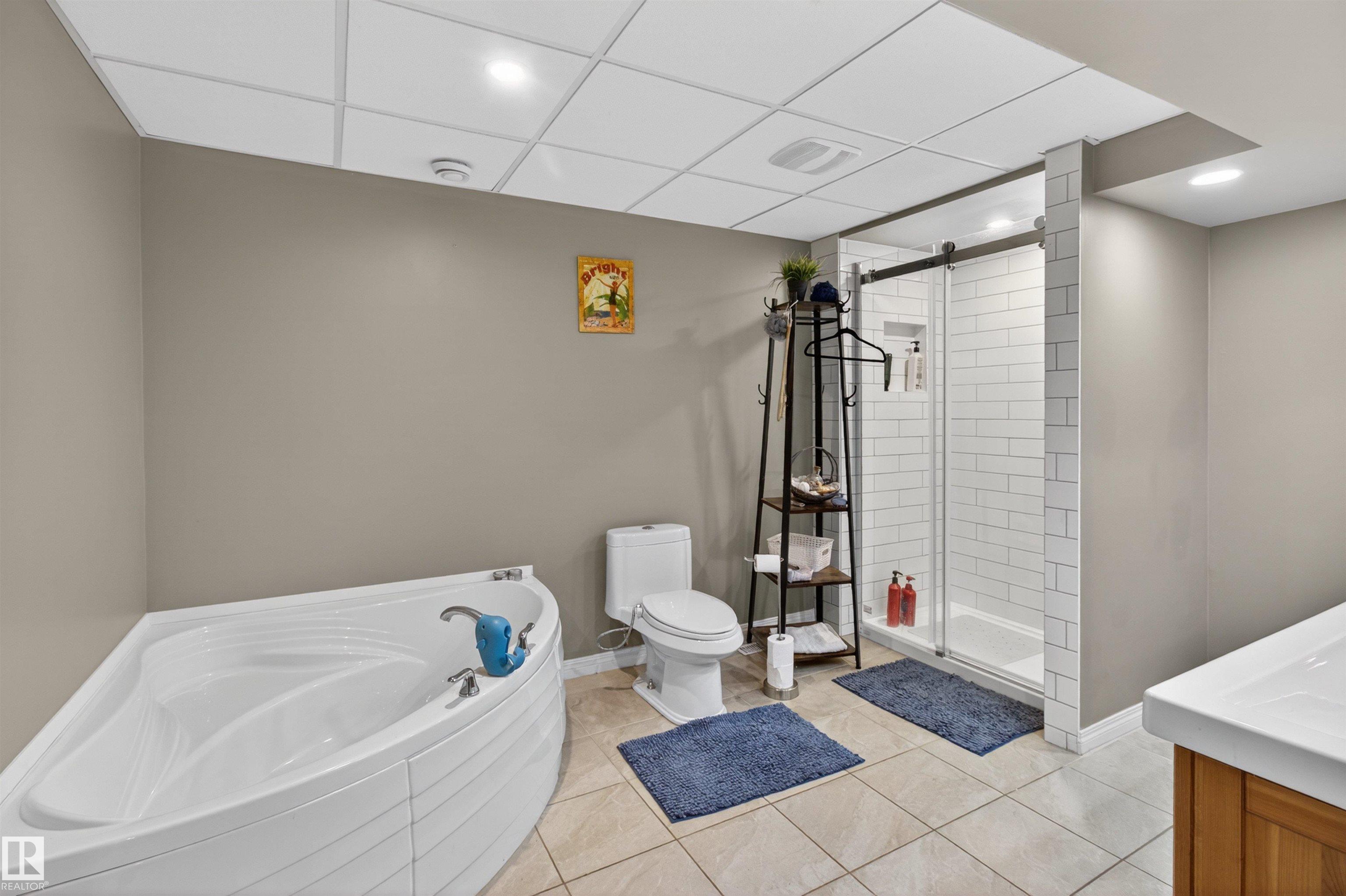 Photo 40 at 98 - 52552 Rge Road 224, Sun Hill Estates, Rural Strathcona County