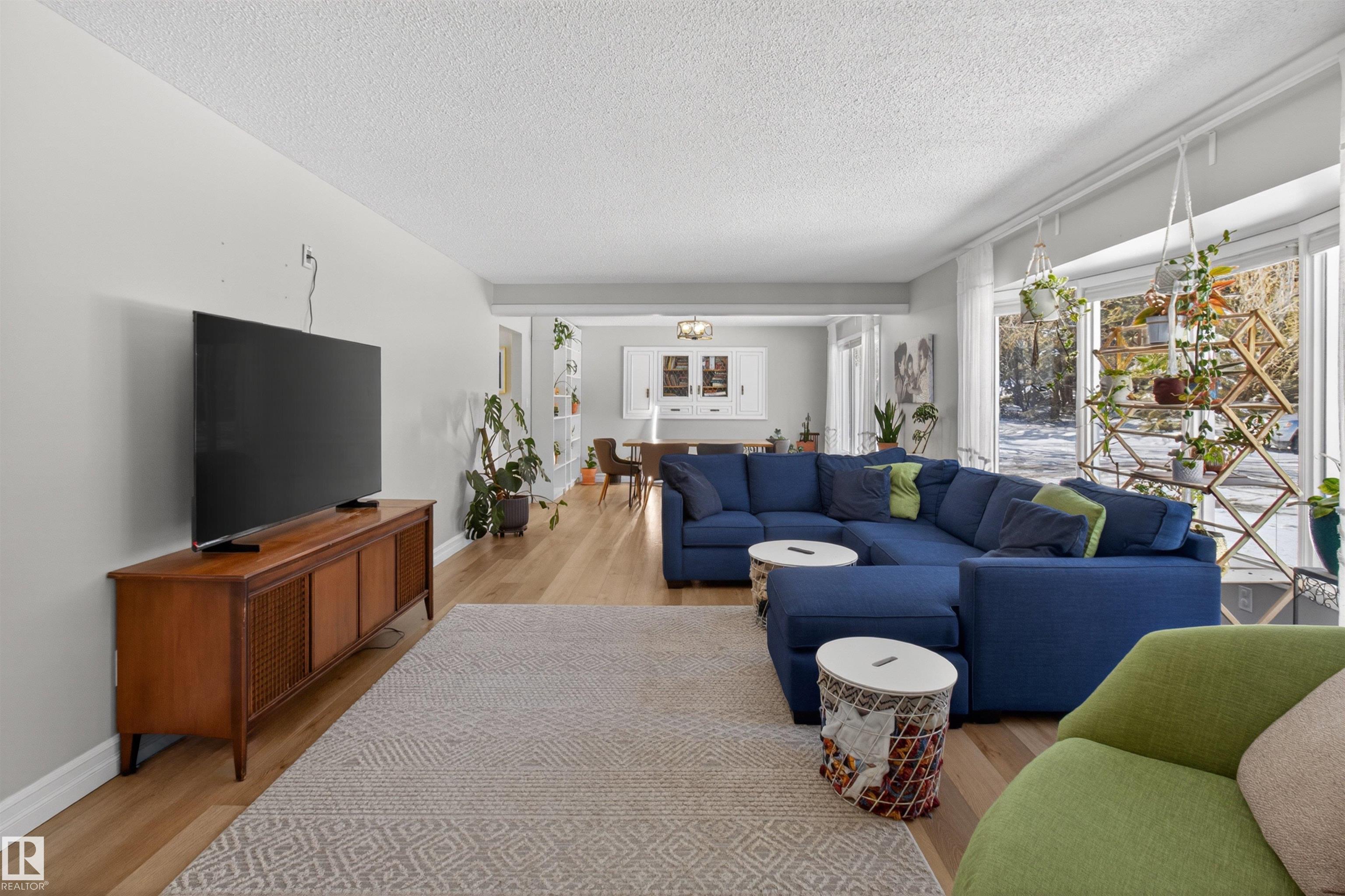 Photo 8 at 98 - 52552 Rge Road 224, Sun Hill Estates, Rural Strathcona County