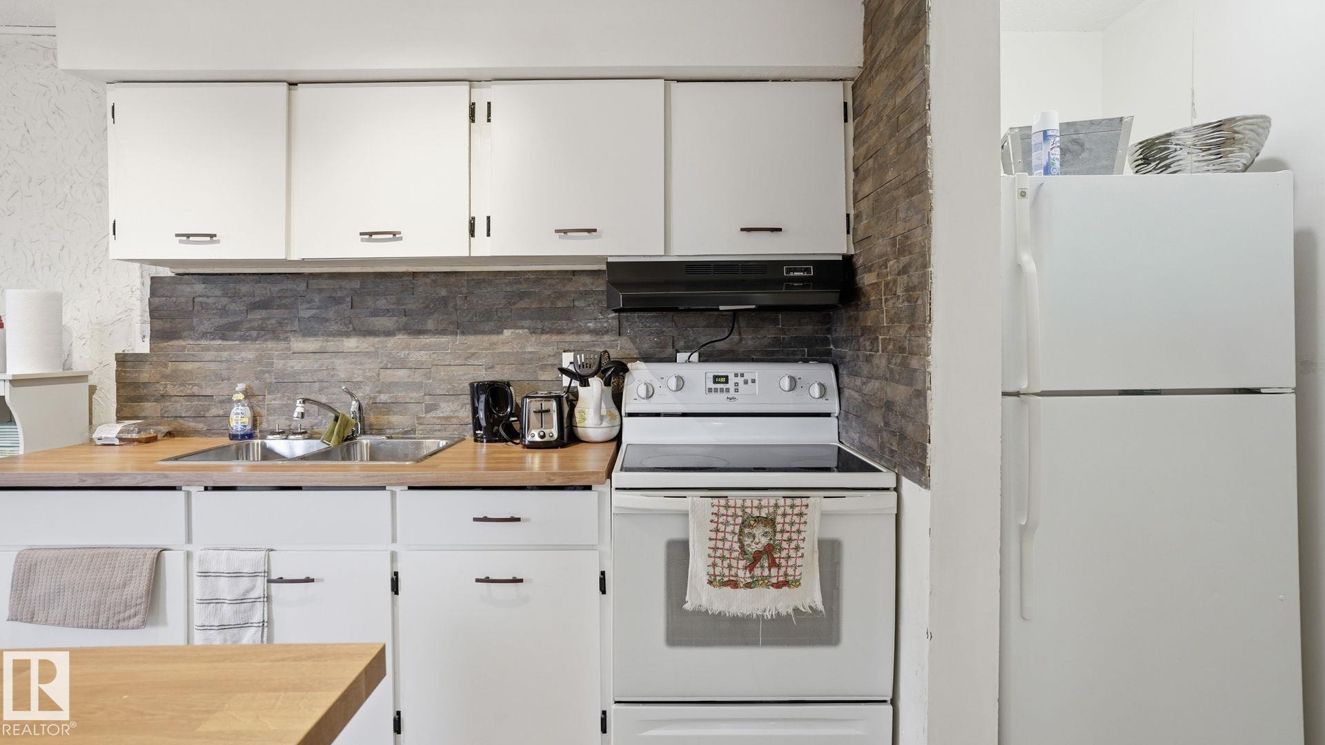 Photo 12 at 12 - 14120 80 Street NW, Kildare, Edmonton