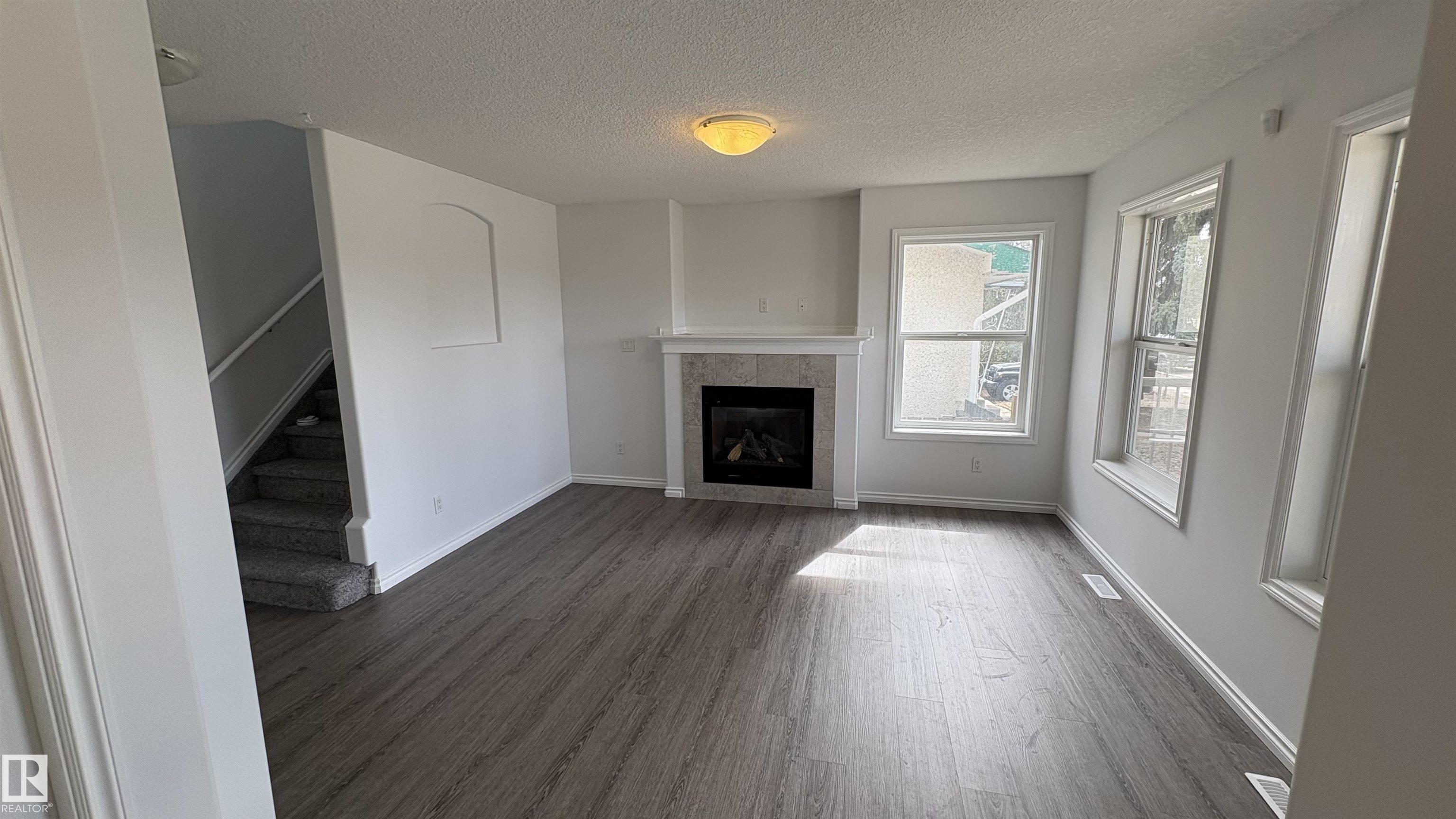 Photo 12 at 10231 163 Street NW, Britannia Youngstown, Edmonton