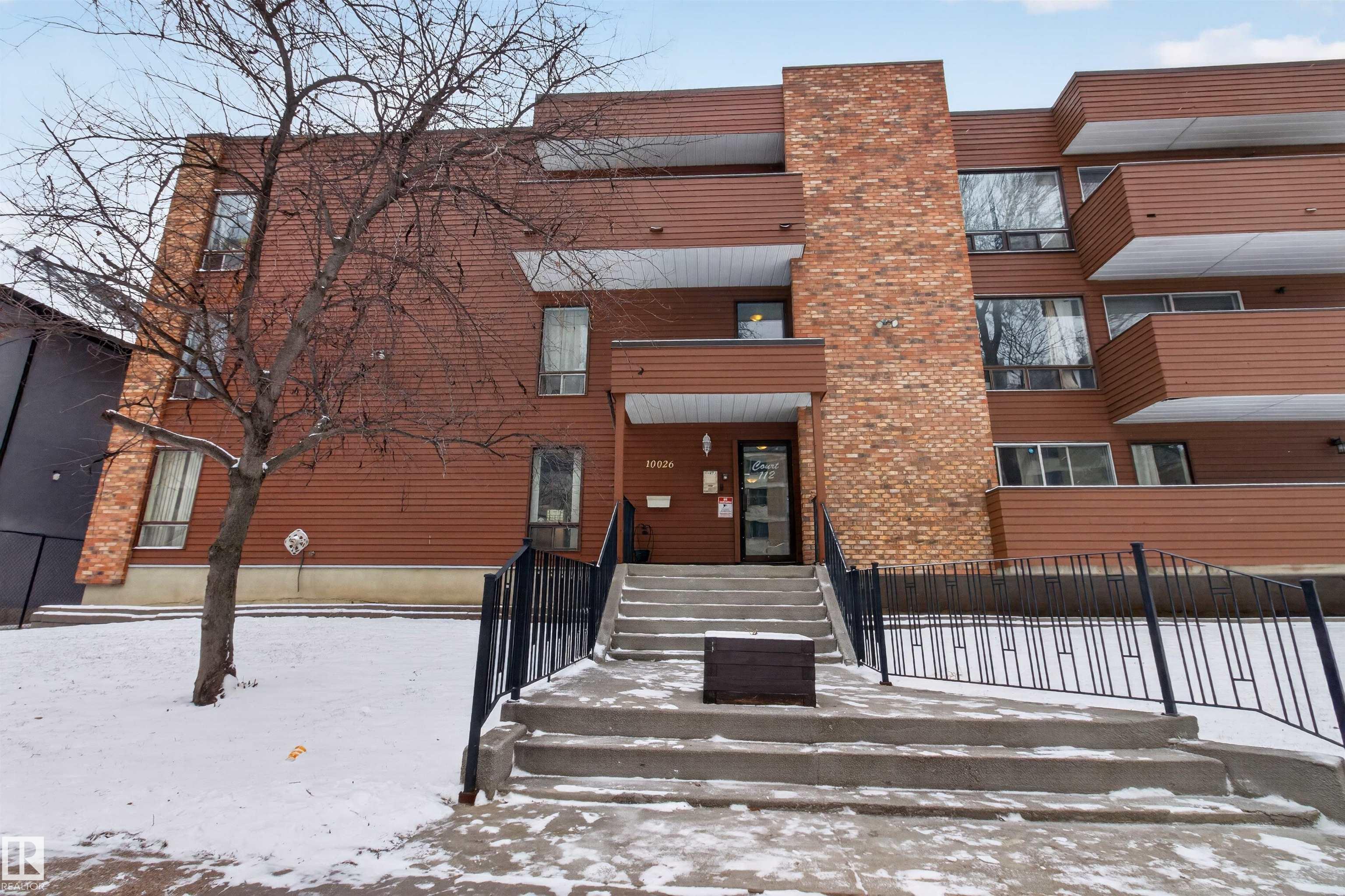 305 - 10026 112 Street NW, Wîhkwêntôwin, Edmonton