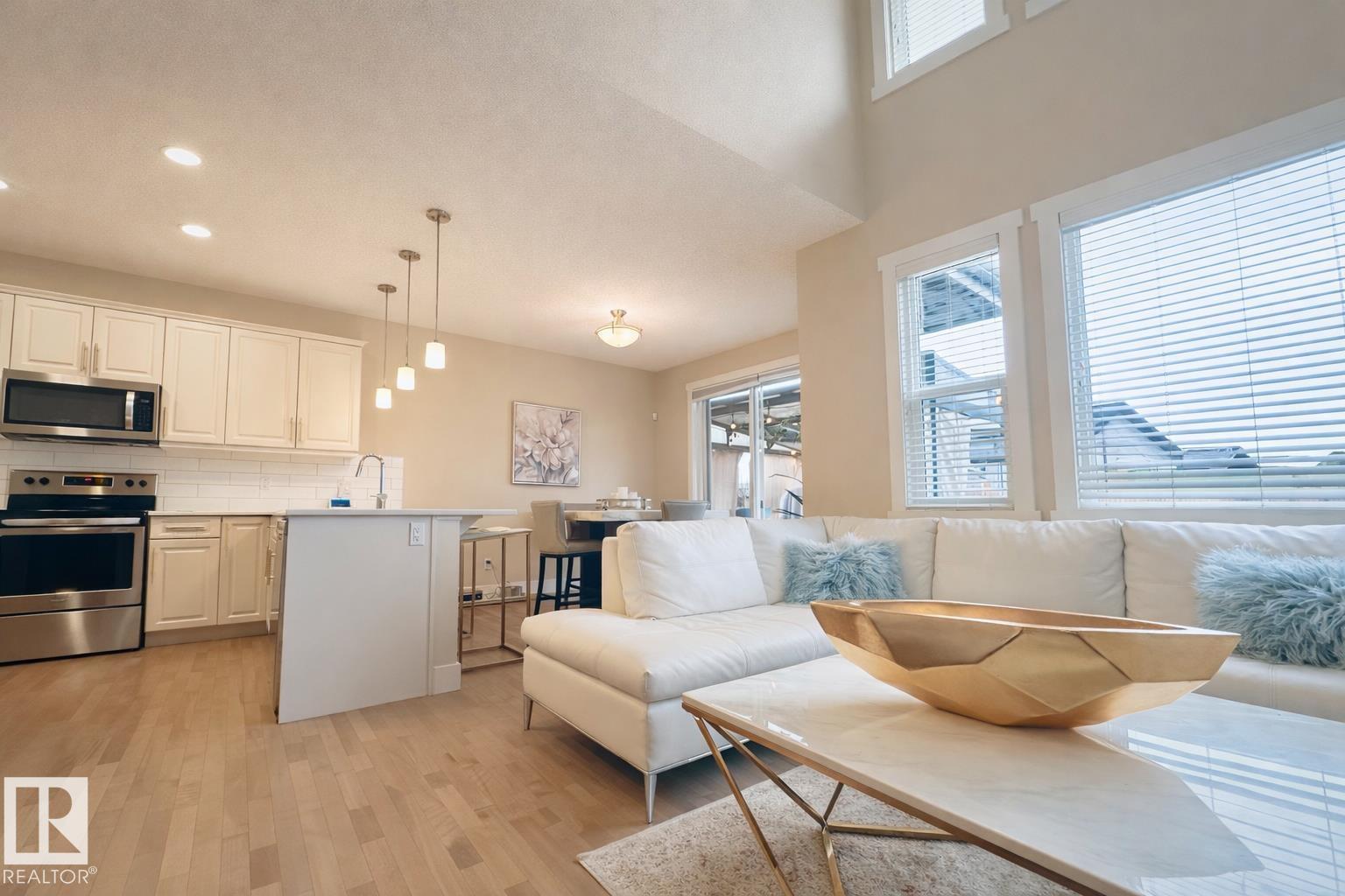 Photo 9 at 20119 29 Avenue NW, The Uplands, Edmonton