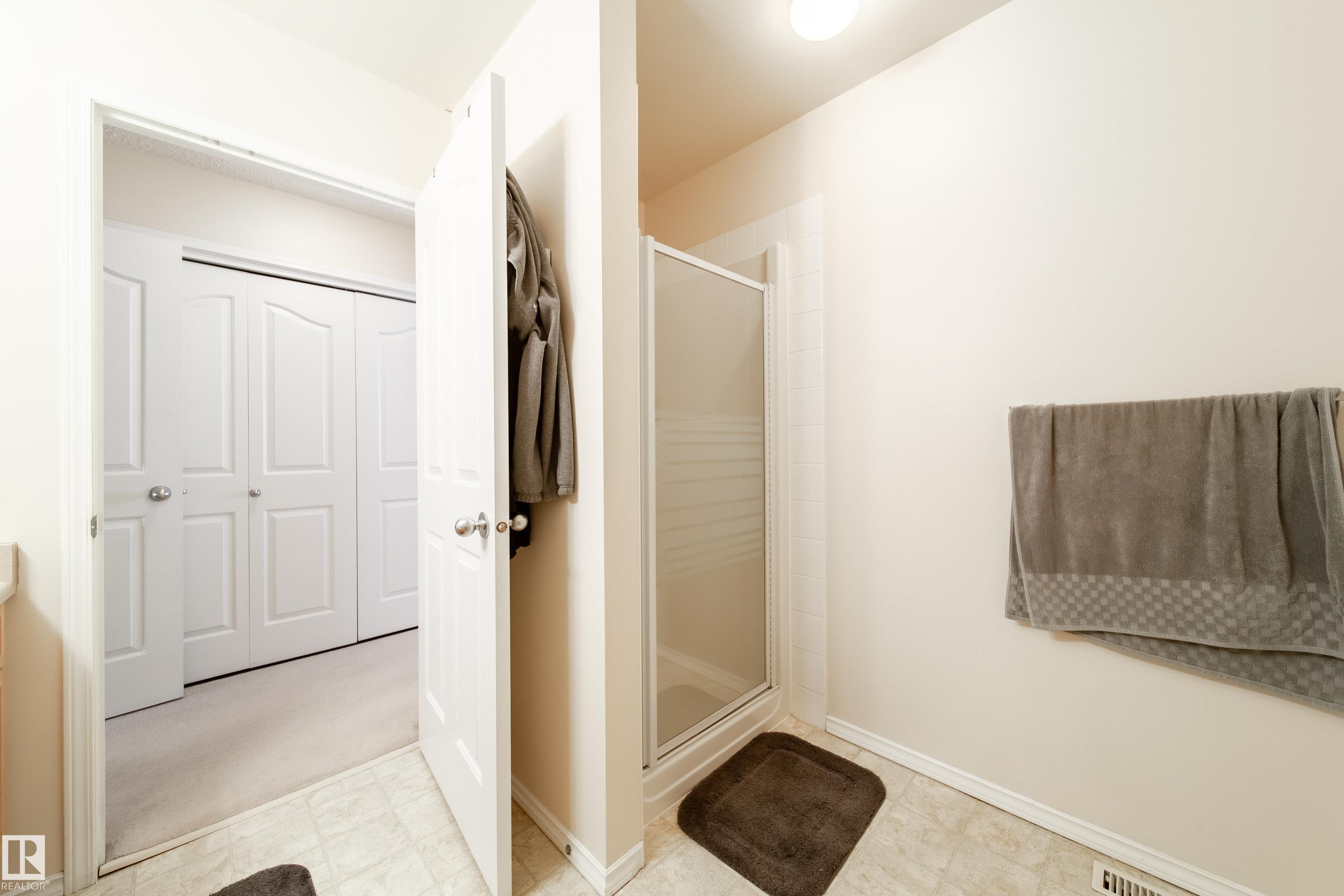 Photo 27 at 11 - 10235 111 Street NW, Downtown, Edmonton