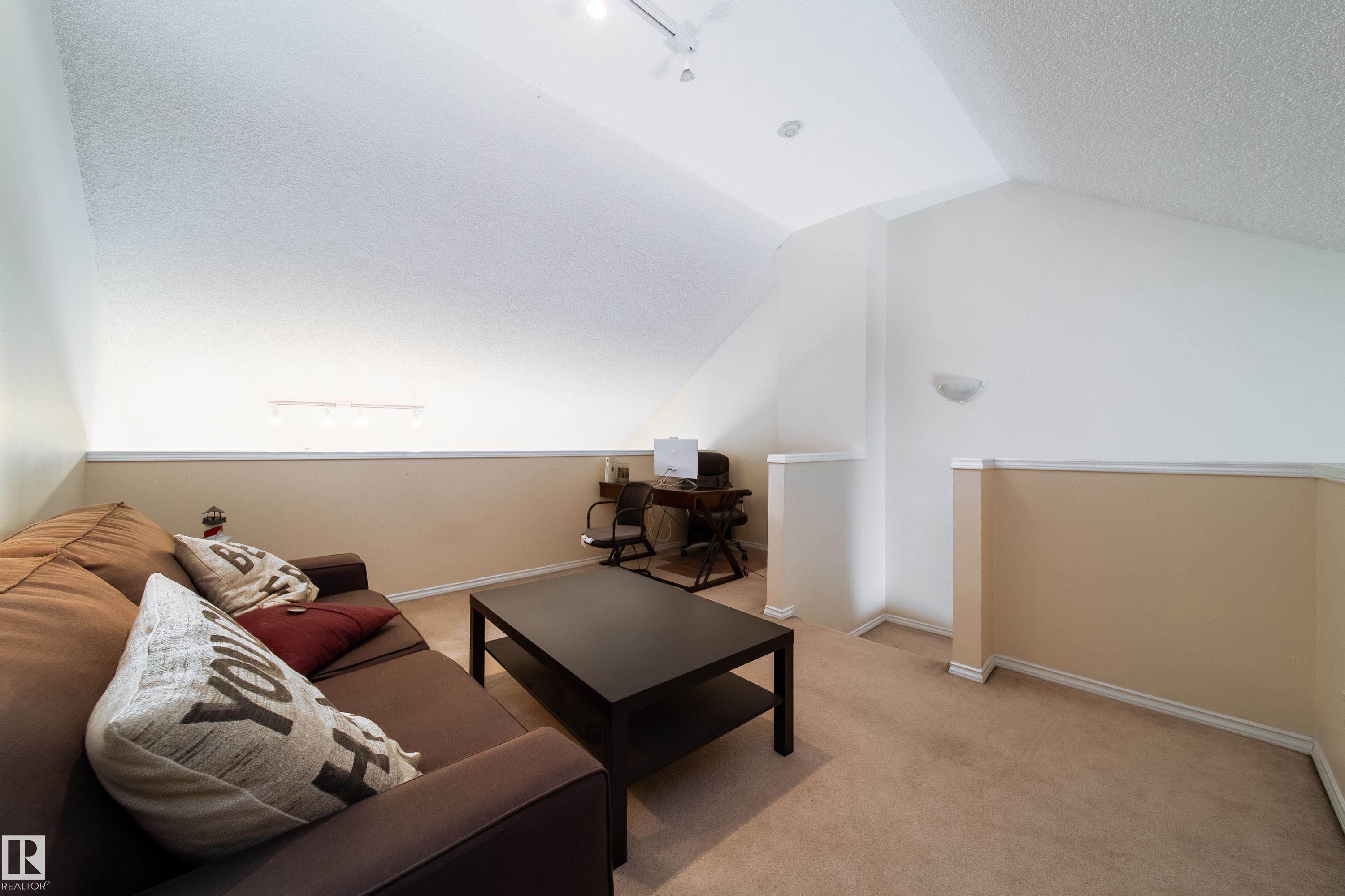 Photo 33 at 11 - 10235 111 Street NW, Downtown, Edmonton