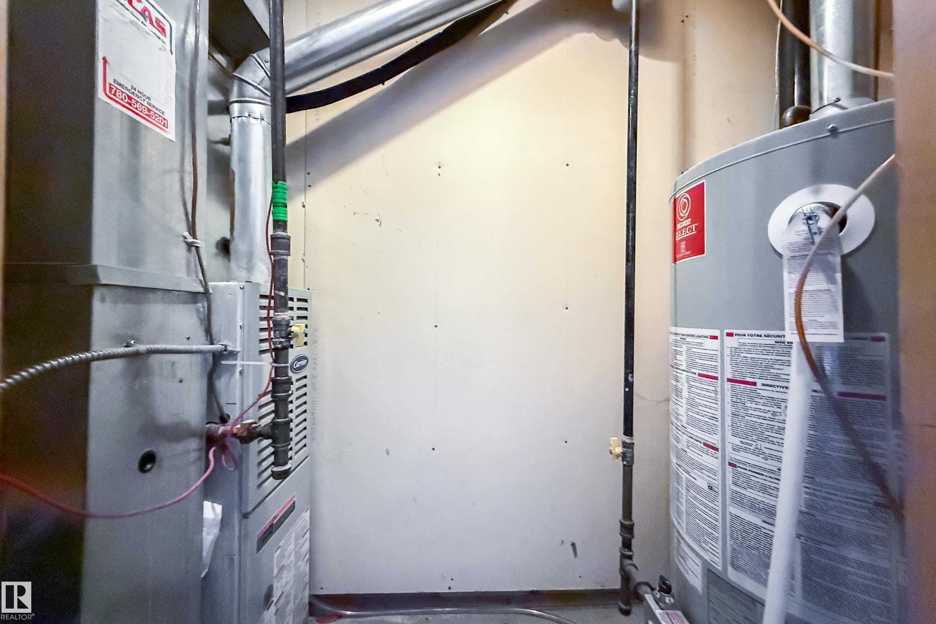 Photo 36 at 11 - 10235 111 Street NW, Downtown, Edmonton