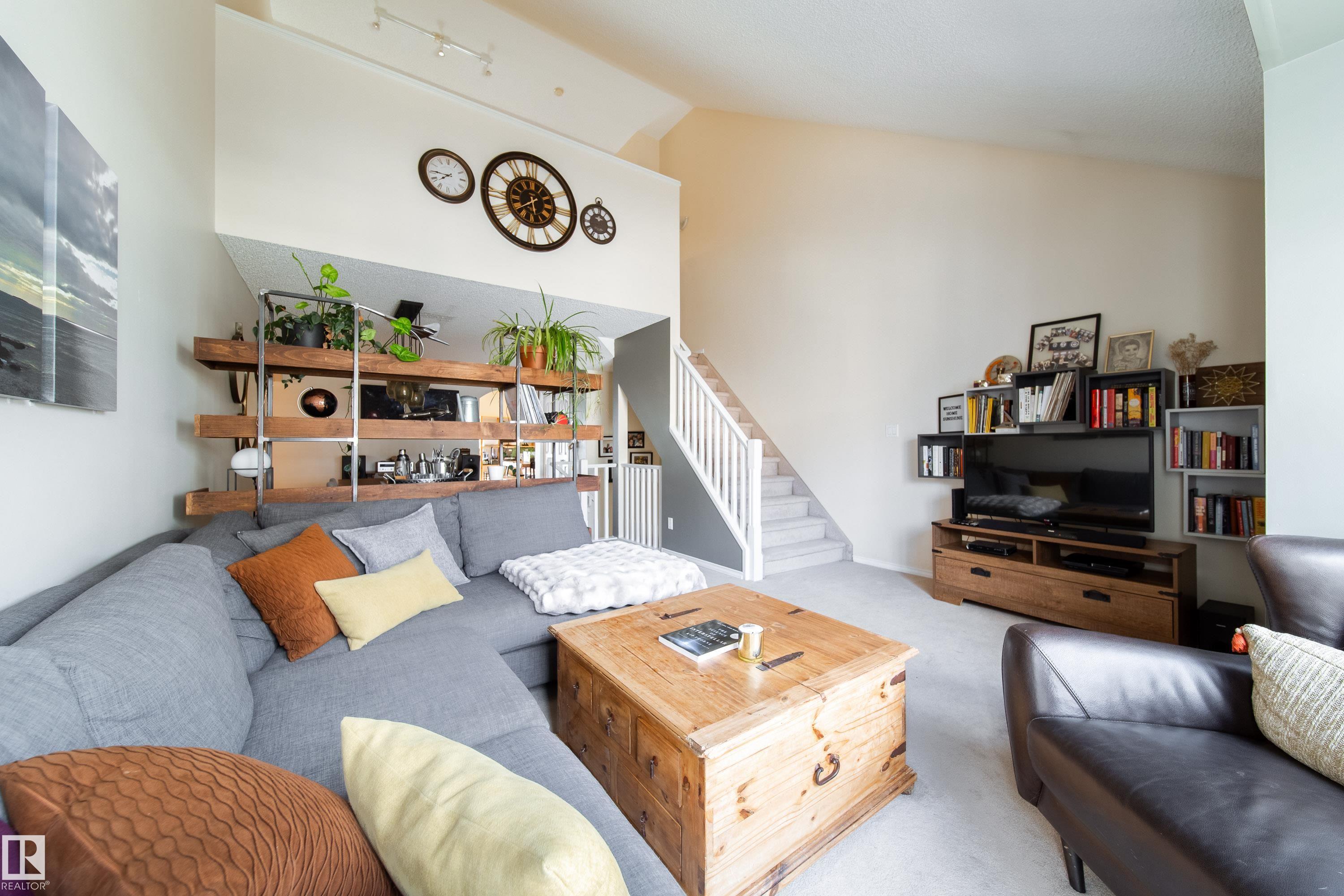 Photo 8 at 11 - 10235 111 Street NW, Downtown, Edmonton