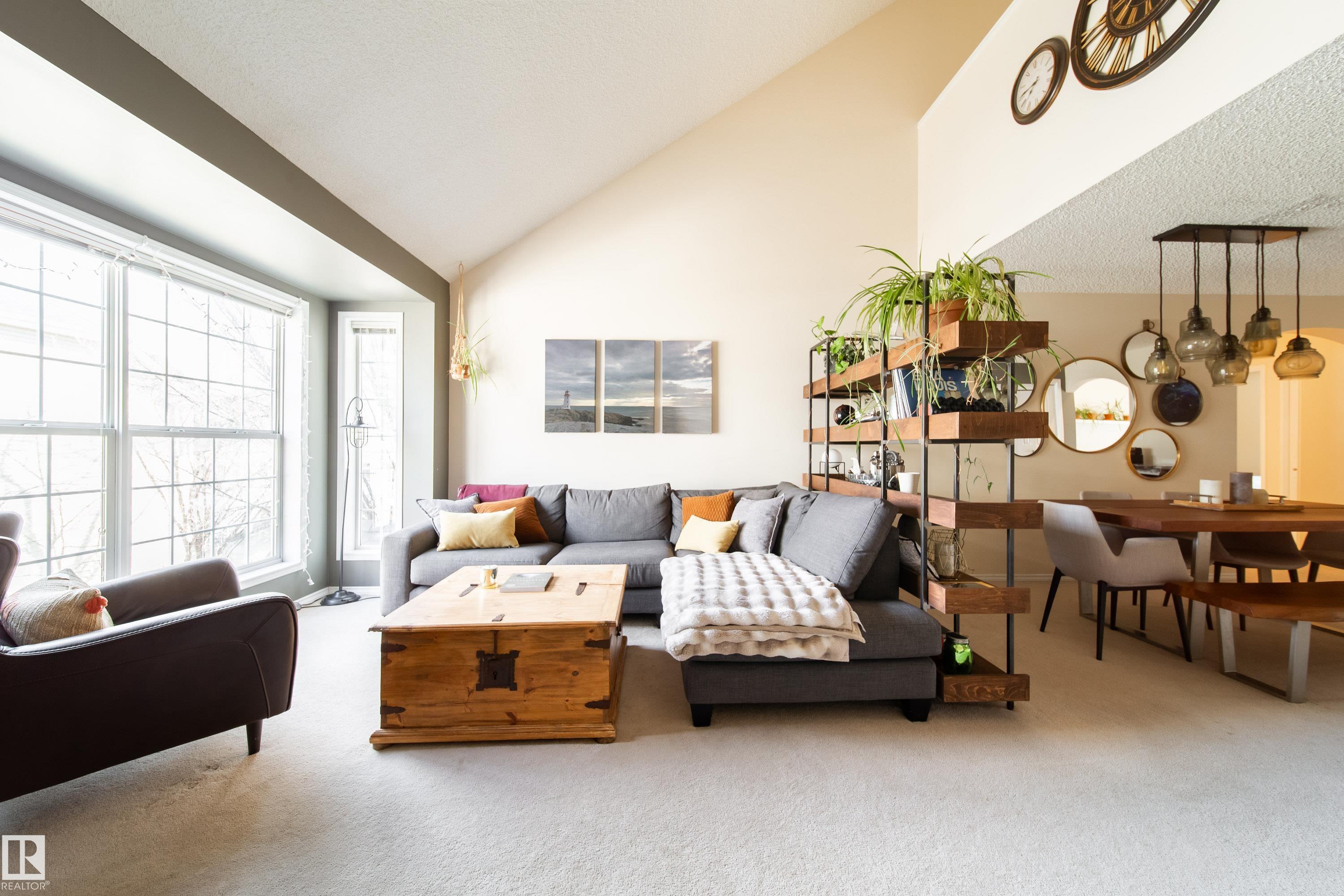 Photo 9 at 11 - 10235 111 Street NW, Downtown, Edmonton