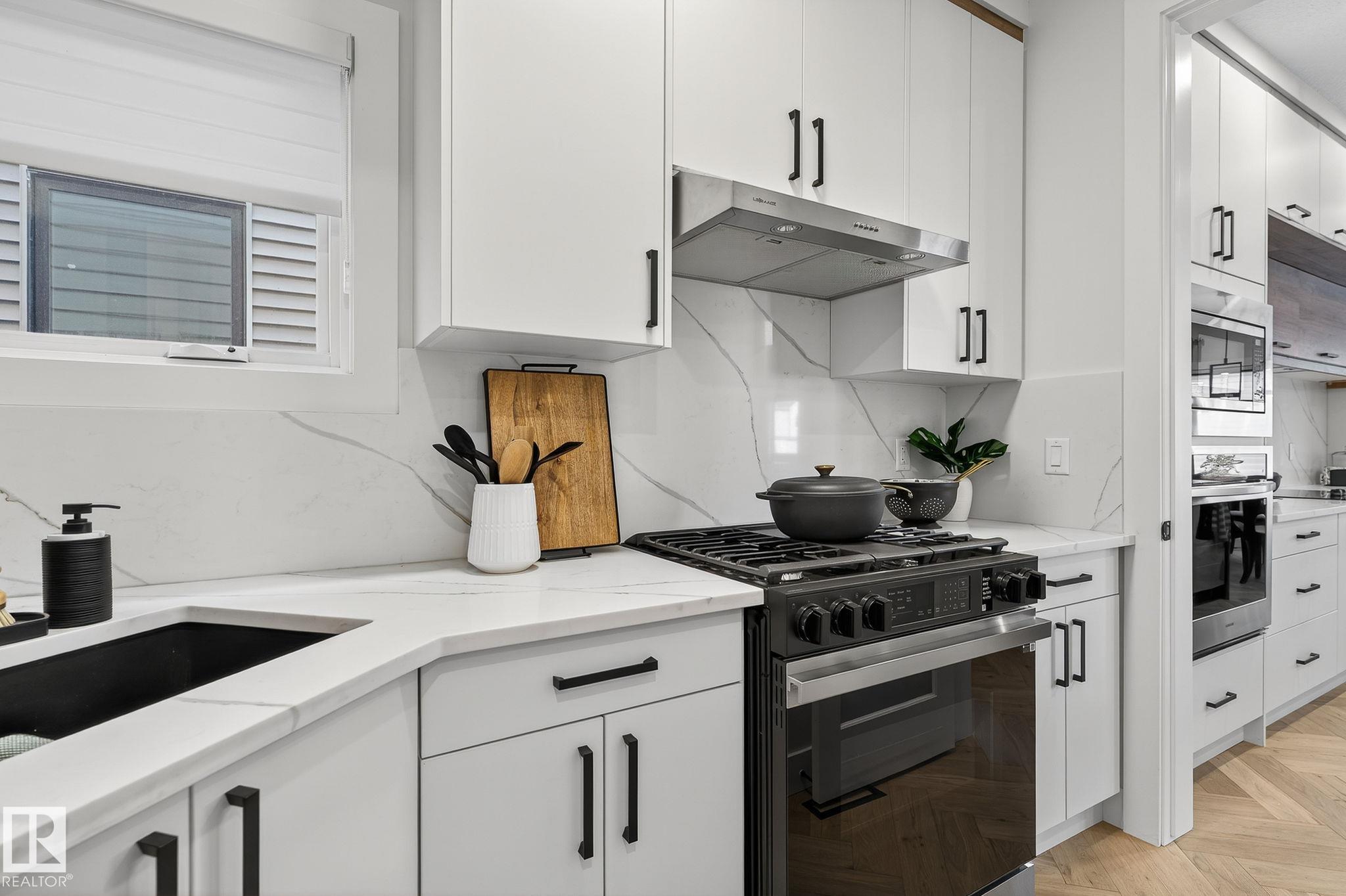 Photo 40 at 17124 2 Street NW, Marquis, Edmonton