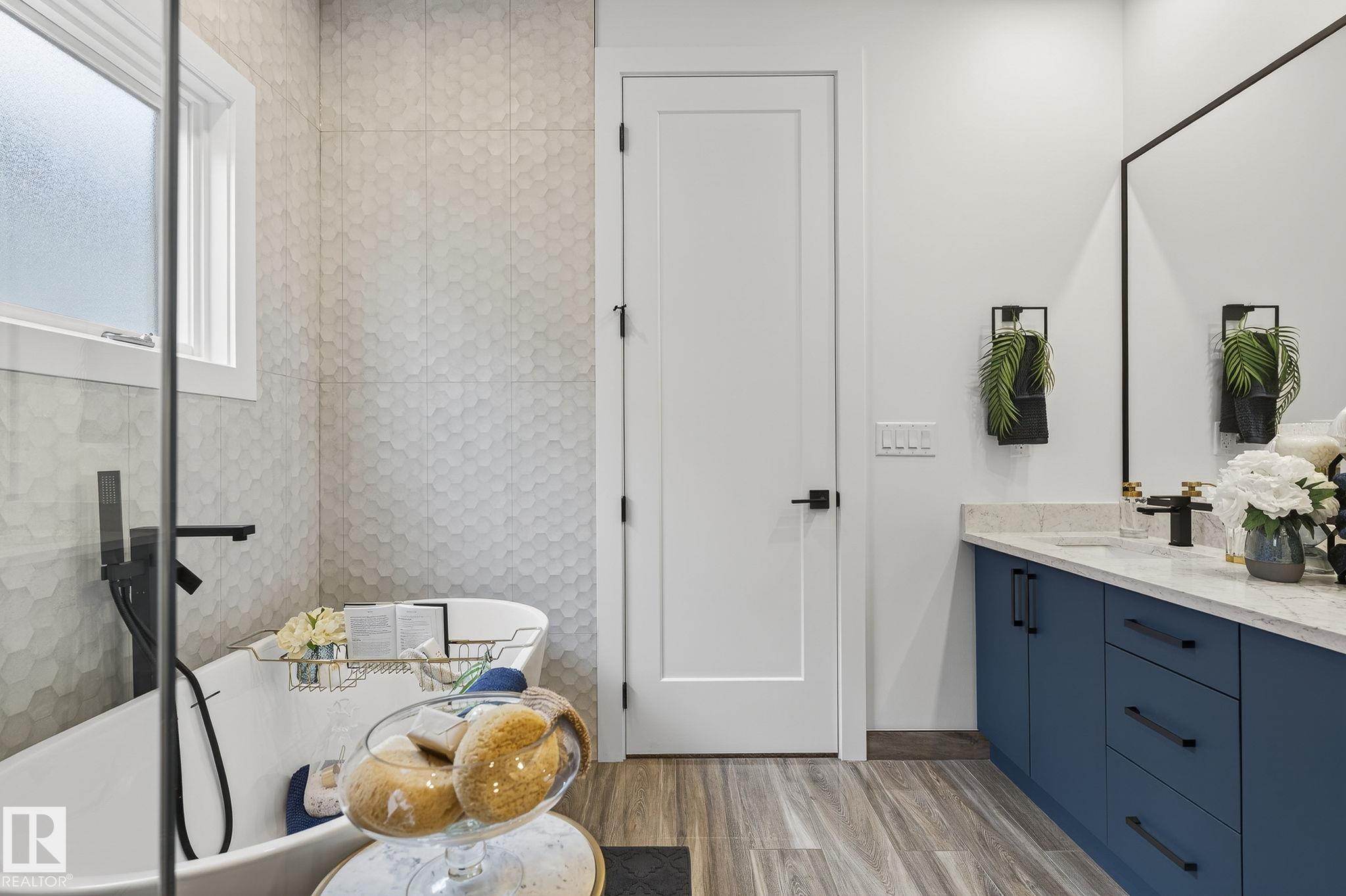 Photo 60 at 17124 2 Street NW, Marquis, Edmonton