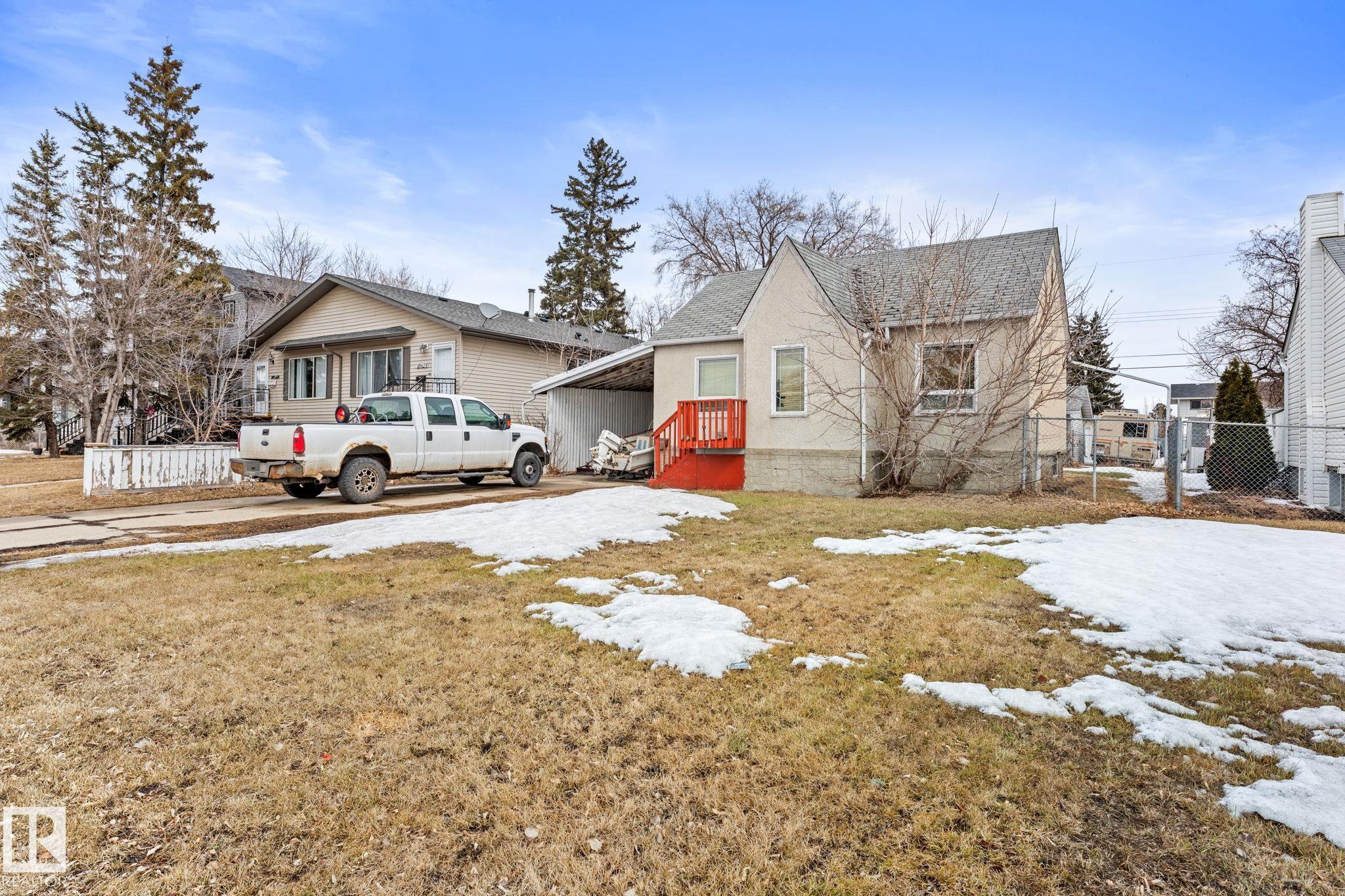 10621 153 Street NW, Canora, Edmonton