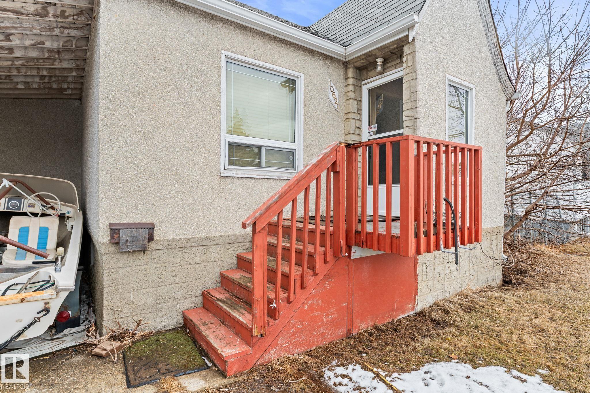 Photo 8 at 10621 153 Street NW, Canora, Edmonton