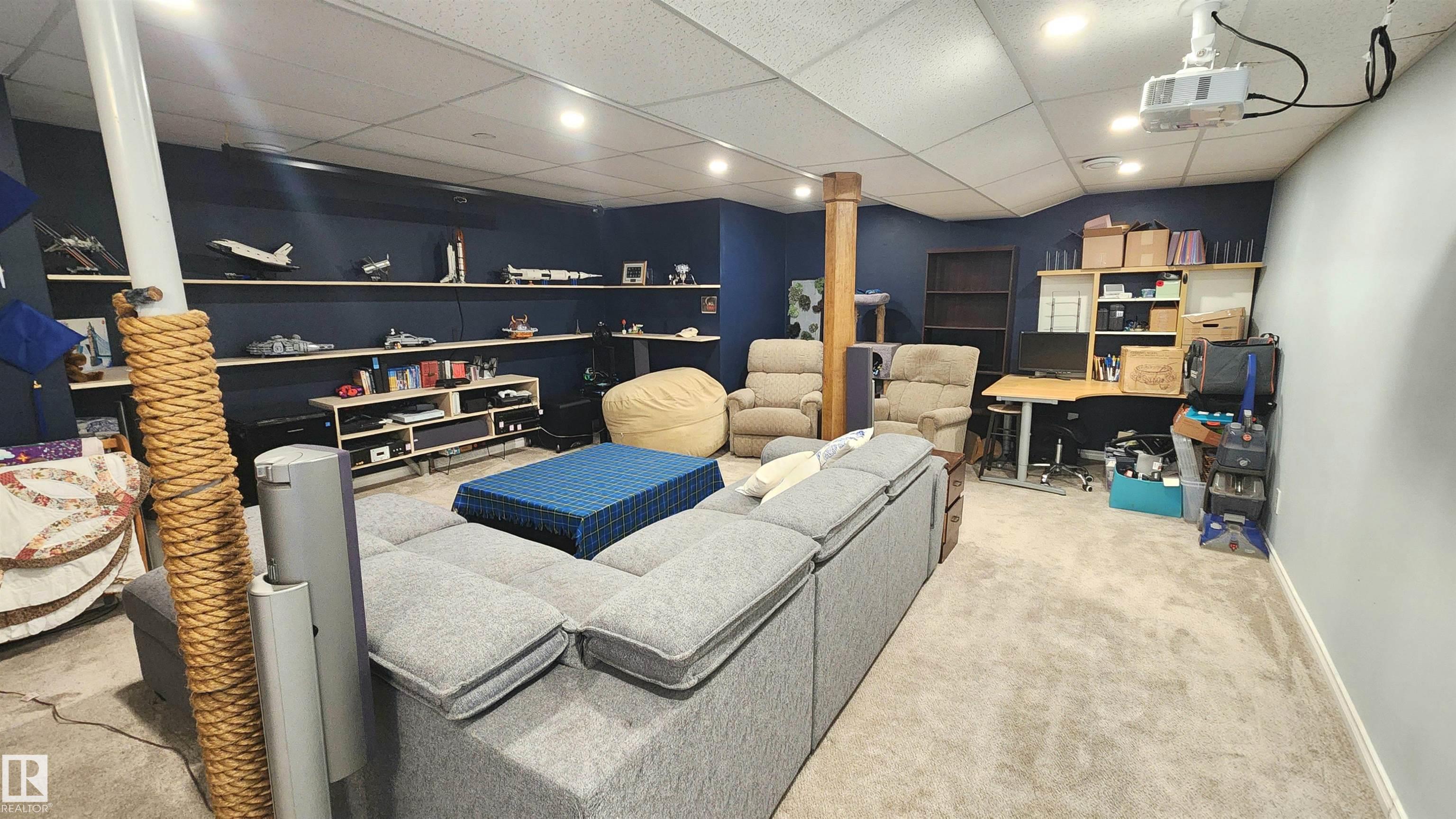 Photo 14 at 3531 46 Street NW, Minchau, Edmonton