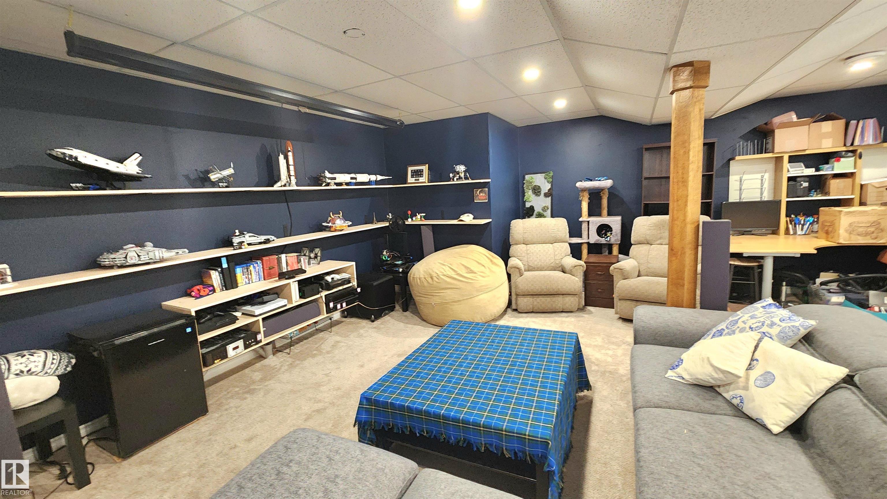 Photo 19 at 3531 46 Street NW, Minchau, Edmonton