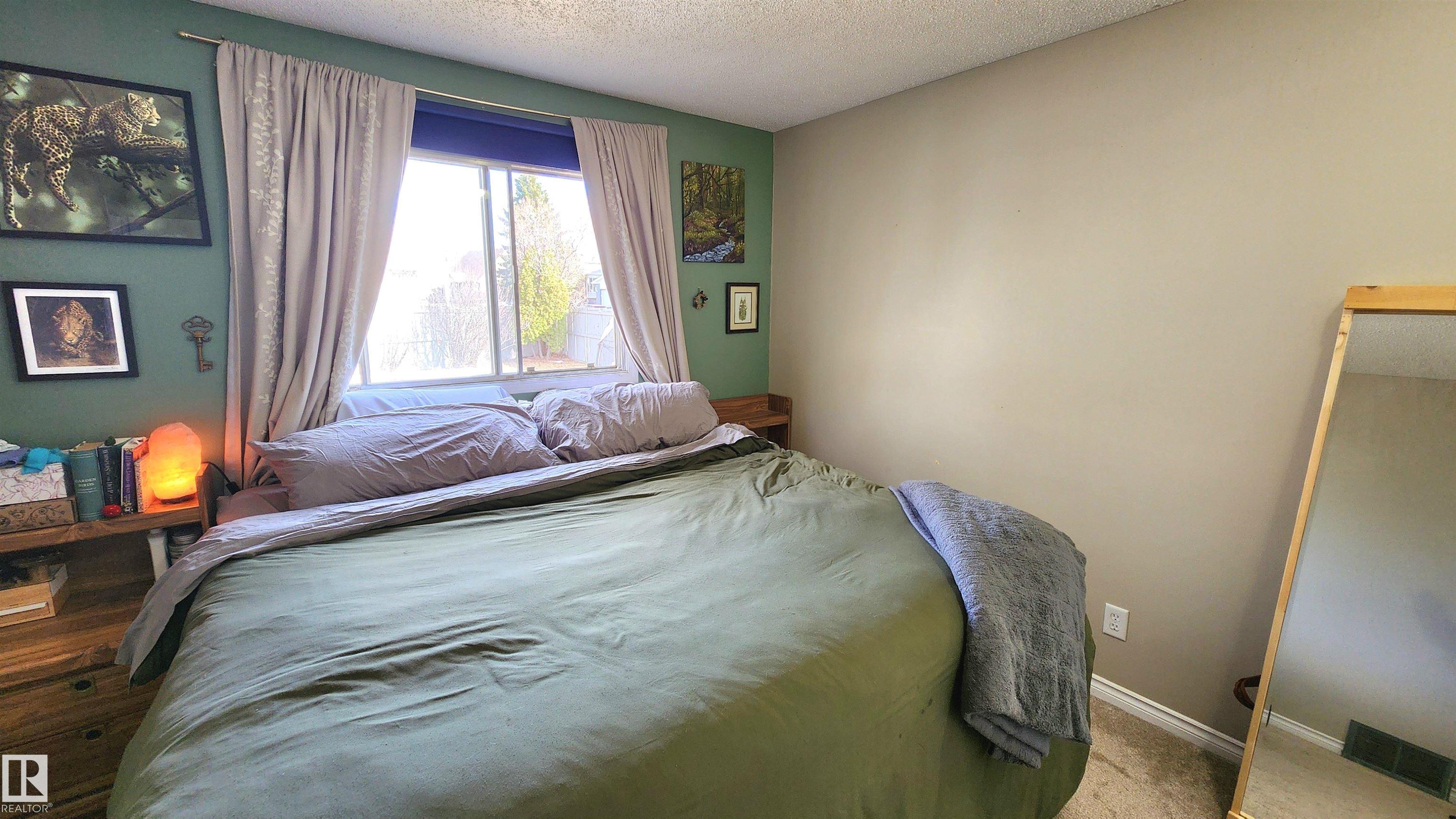 Photo 30 at 3531 46 Street NW, Minchau, Edmonton