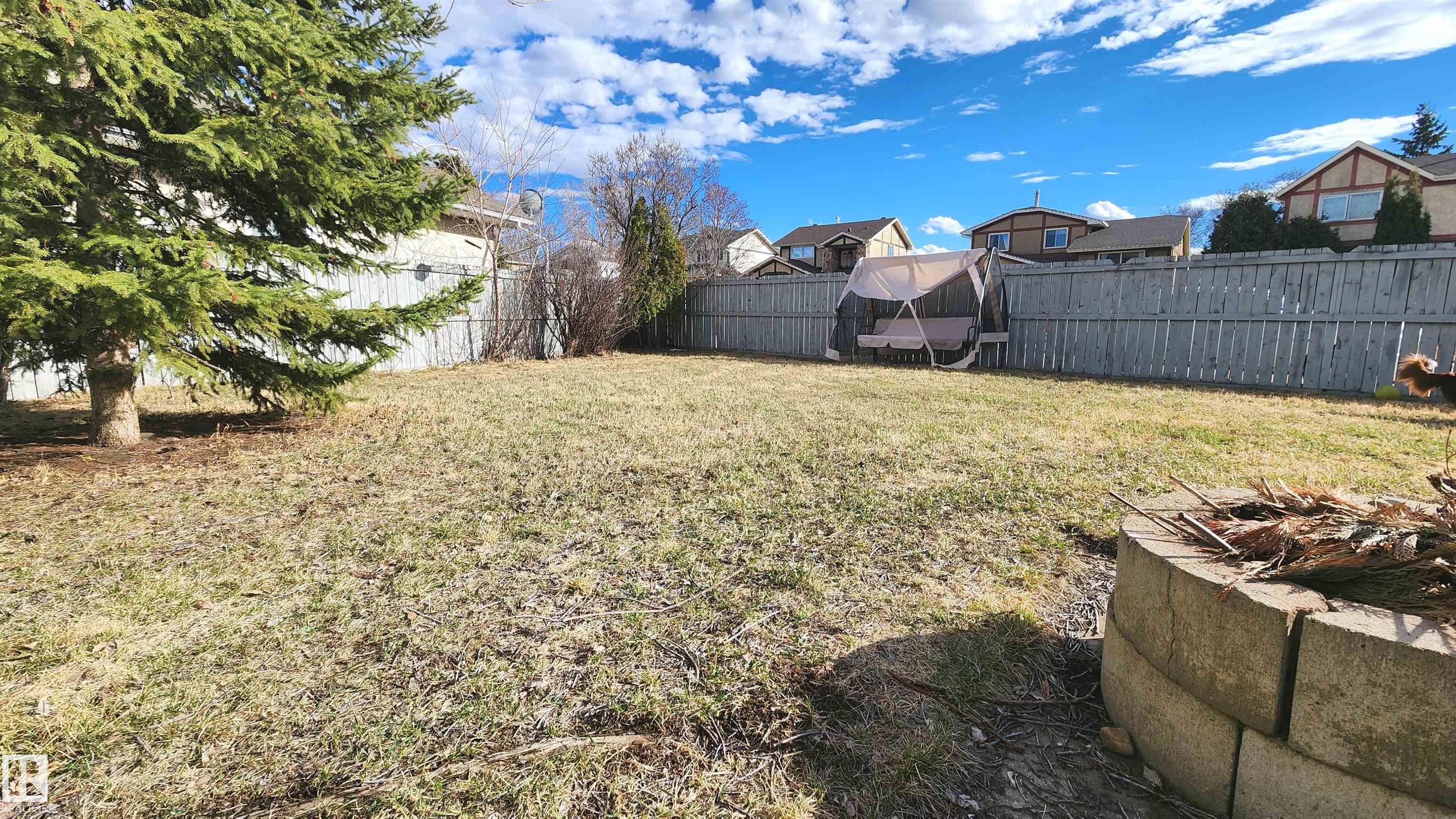 Photo 39 at 3531 46 Street NW, Minchau, Edmonton