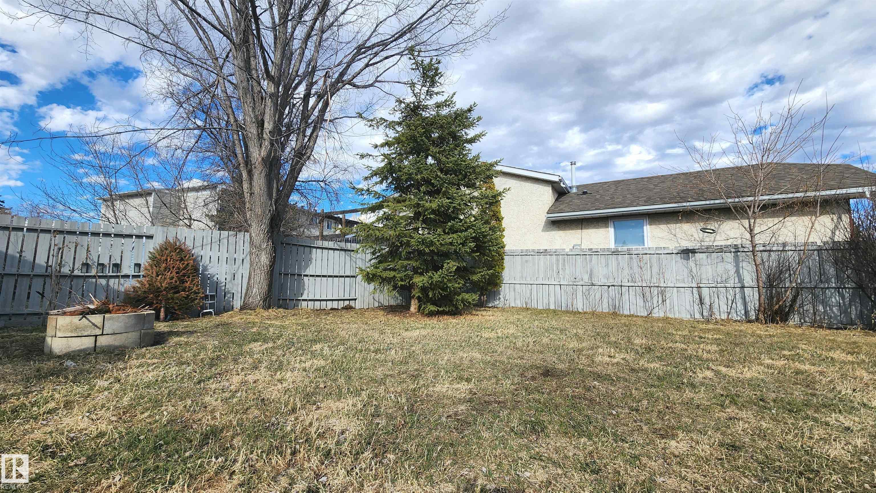 Photo 40 at 3531 46 Street NW, Minchau, Edmonton