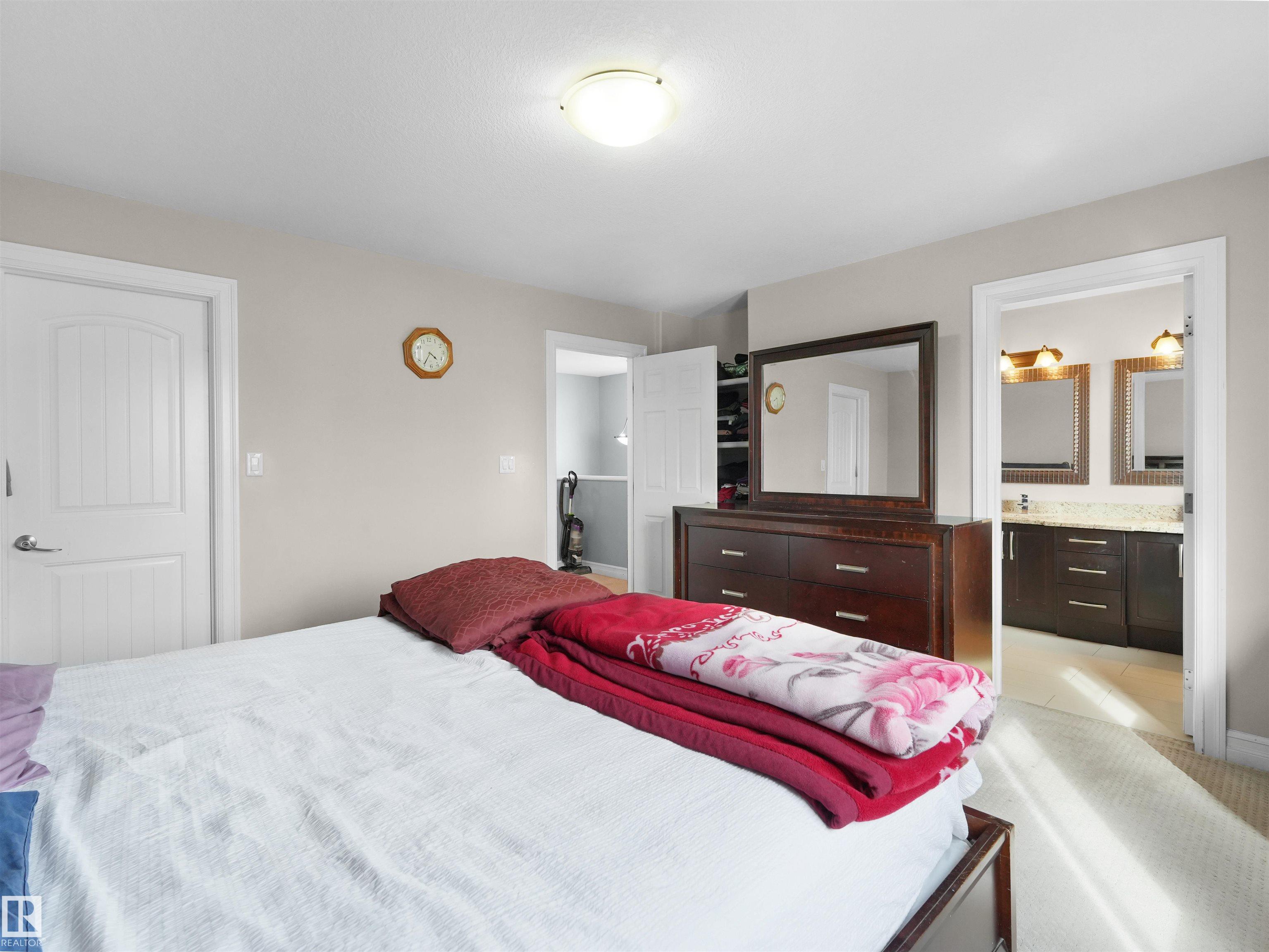 Photo 35 at 5192 1b Avenue SW, Charlesworth, Edmonton